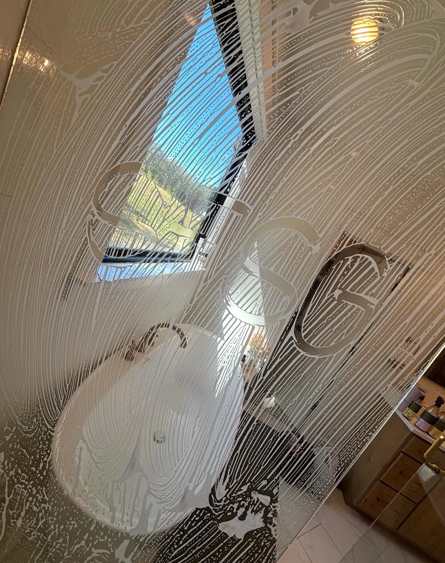 Tag, we&rsquo;re it. 🧽💧 #SFSGClean #desoto #housekeeping #cleaningdesoto