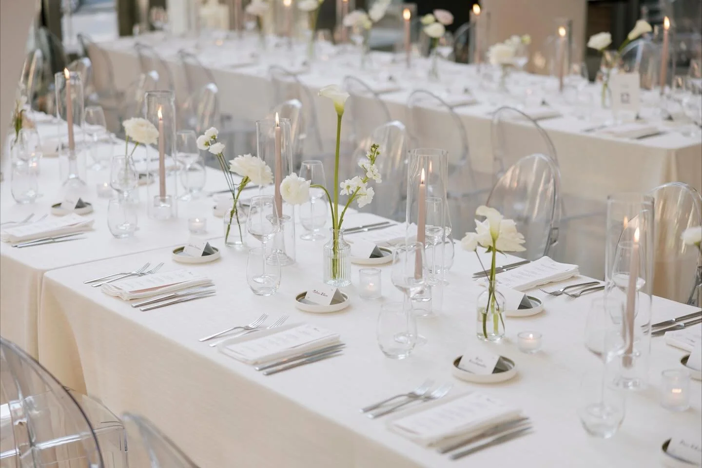 Refined elegance for S & J.
@loriwaltenburyphoto // @thornfloral // @gervaisrentals // @ricardas.to