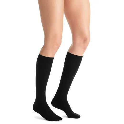 jobst-opaque-softfit-womens-knee-high-15-20.jpg