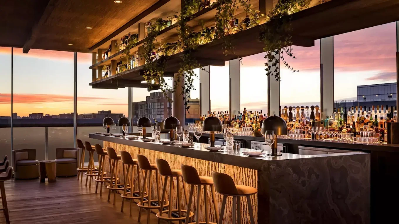 Harriet's Rooftop - 1 Hotel