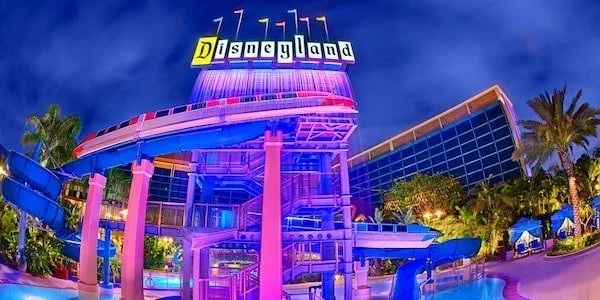 How to Become a Travel Agent Specializing in Hotels