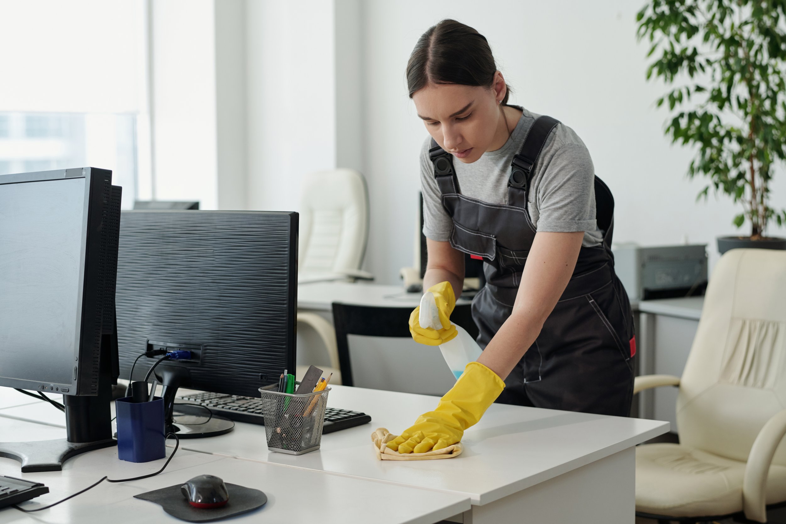 How to Keep Workplace Areas Hygienic with Proper Office Maintenance in Connecticut
