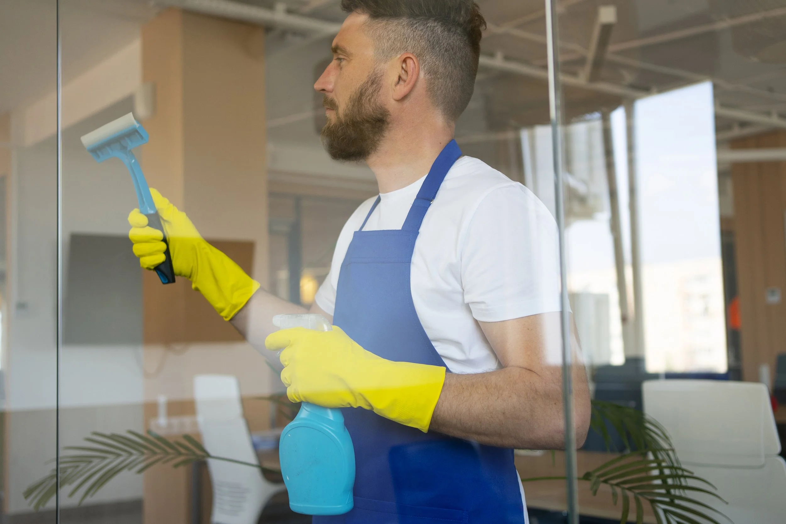Why Connecticut Workplaces Need Routine Window Cleaning Services