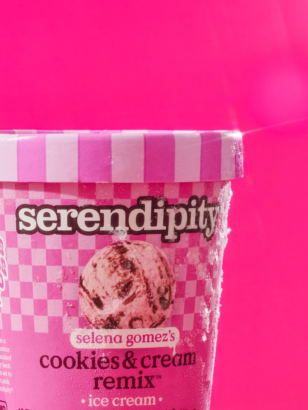 Serendipity_Still_0426_PintsBatchShoot_TW_09.jpg
