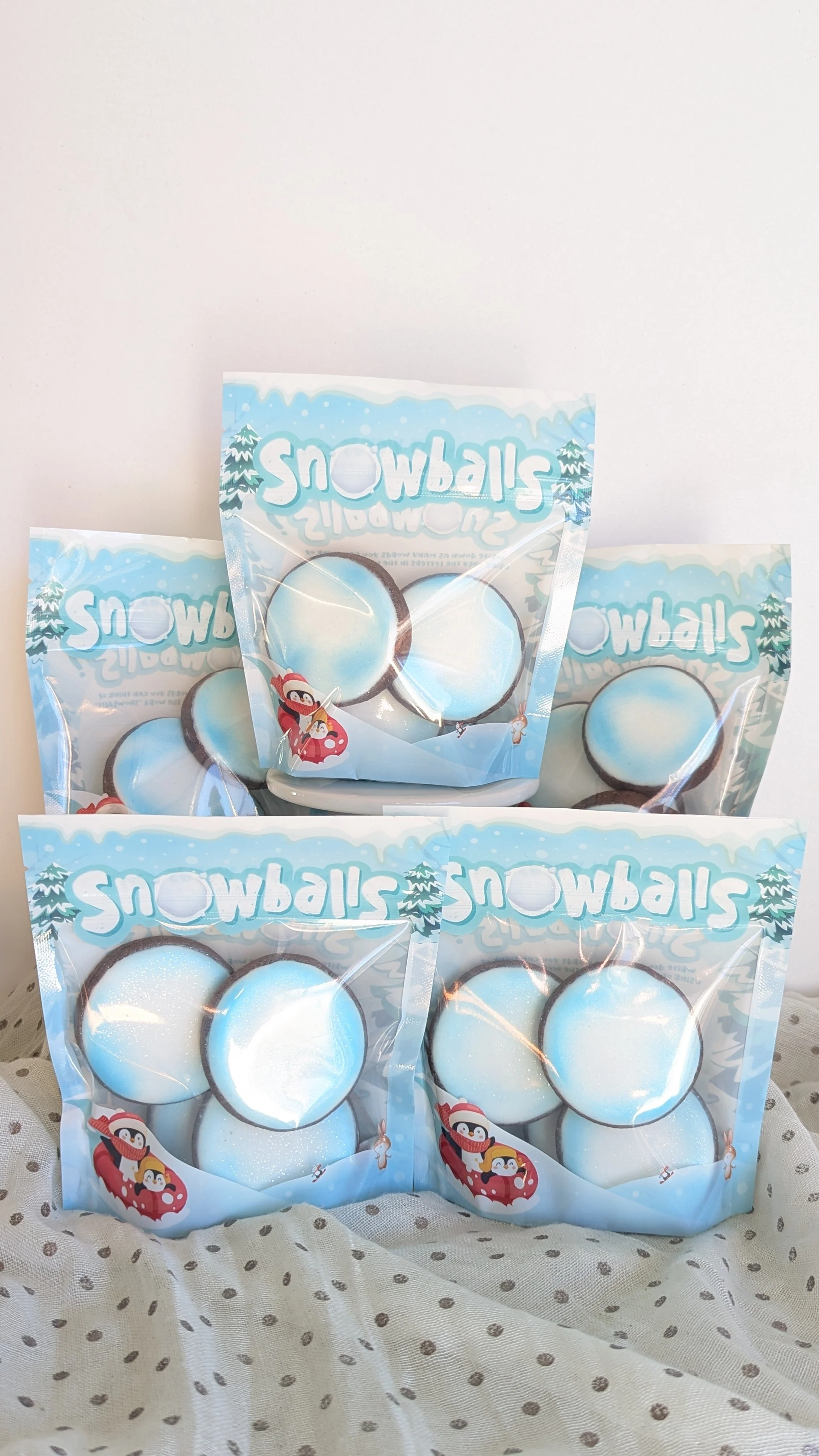 Snowballs Pouch