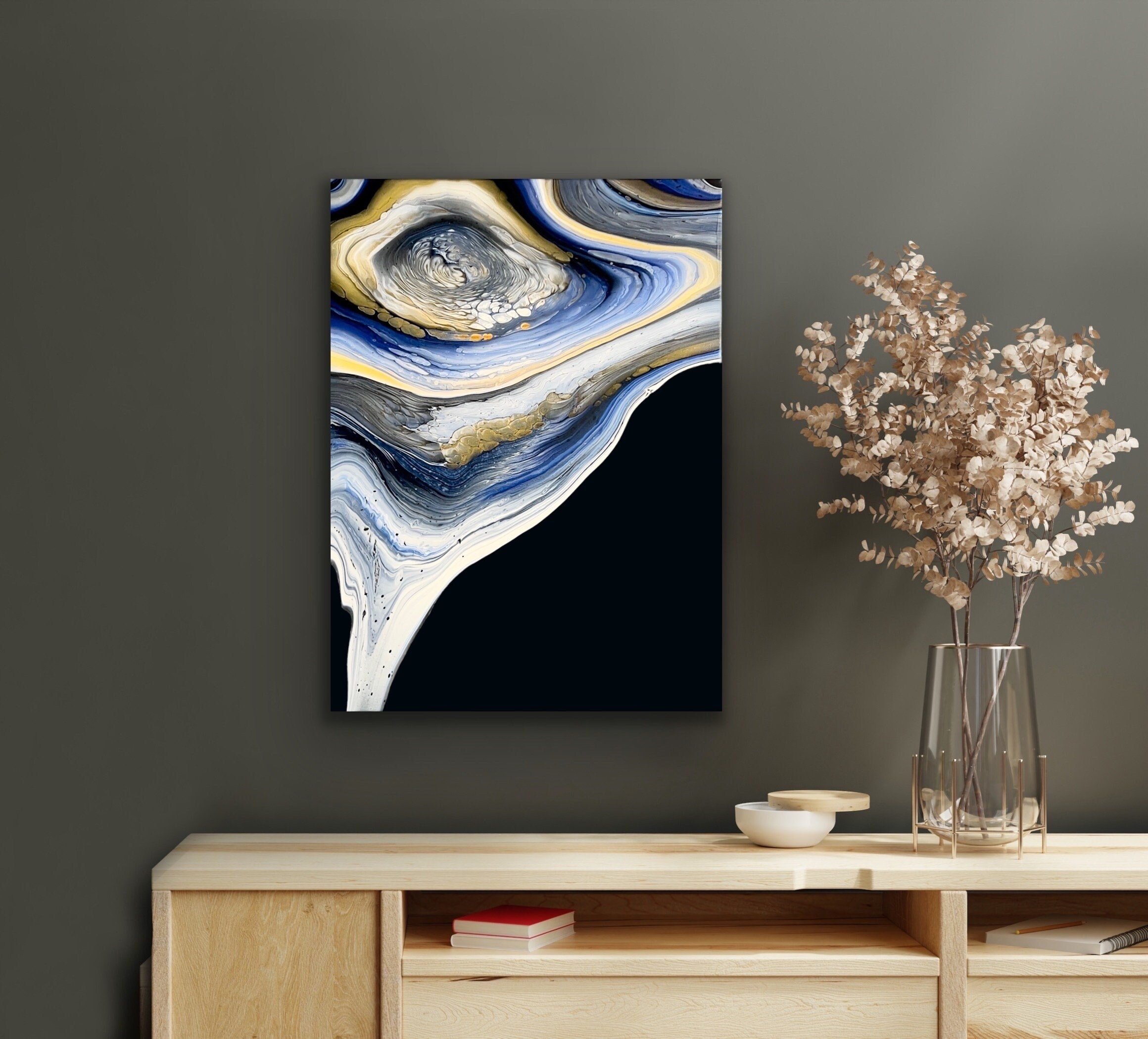 https://i.etsystatic.com/33222727/r/il/f54aff/5395556460/il_fullxfull.5395556460_8ti7.jpg