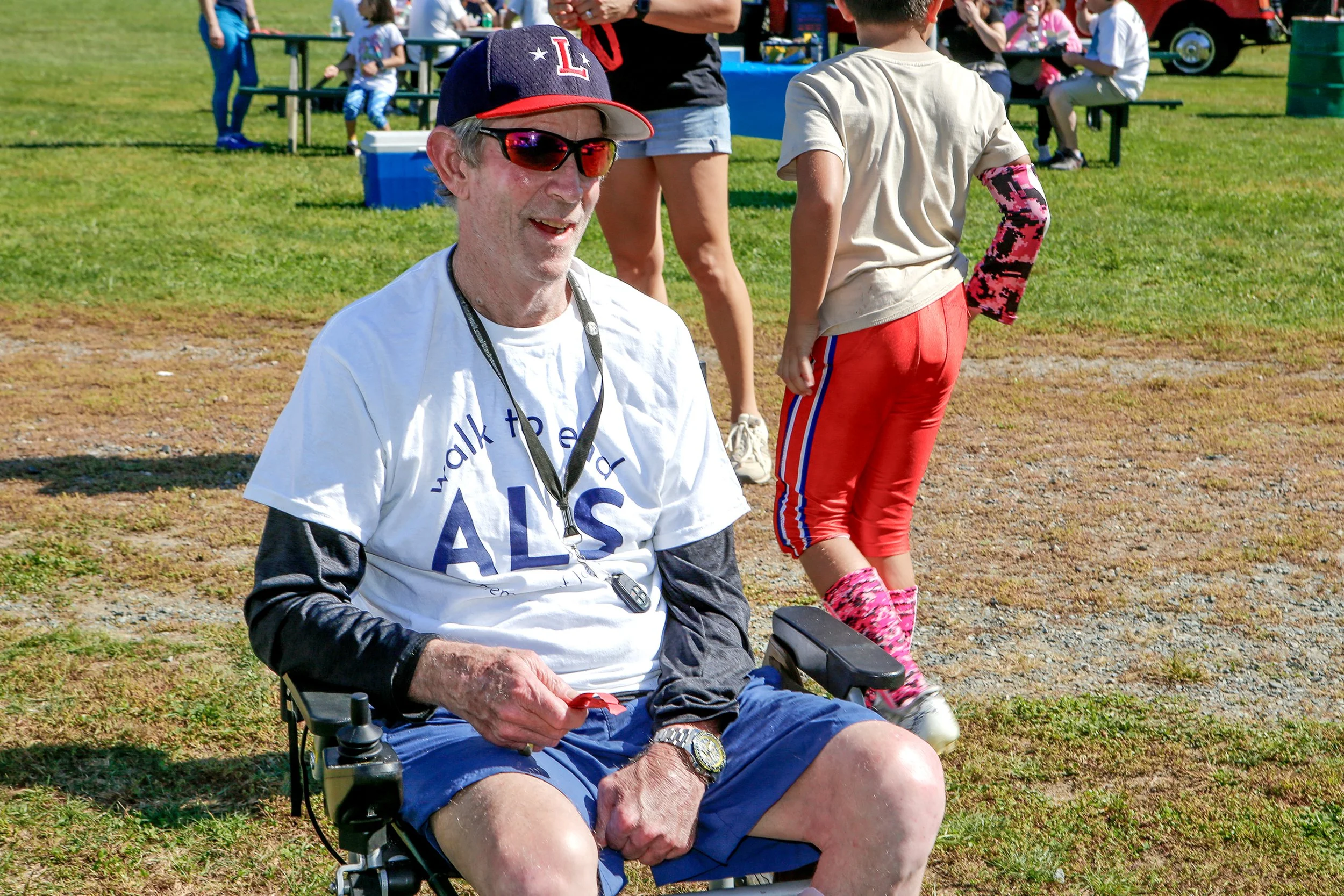 als-walk25-225.jpg