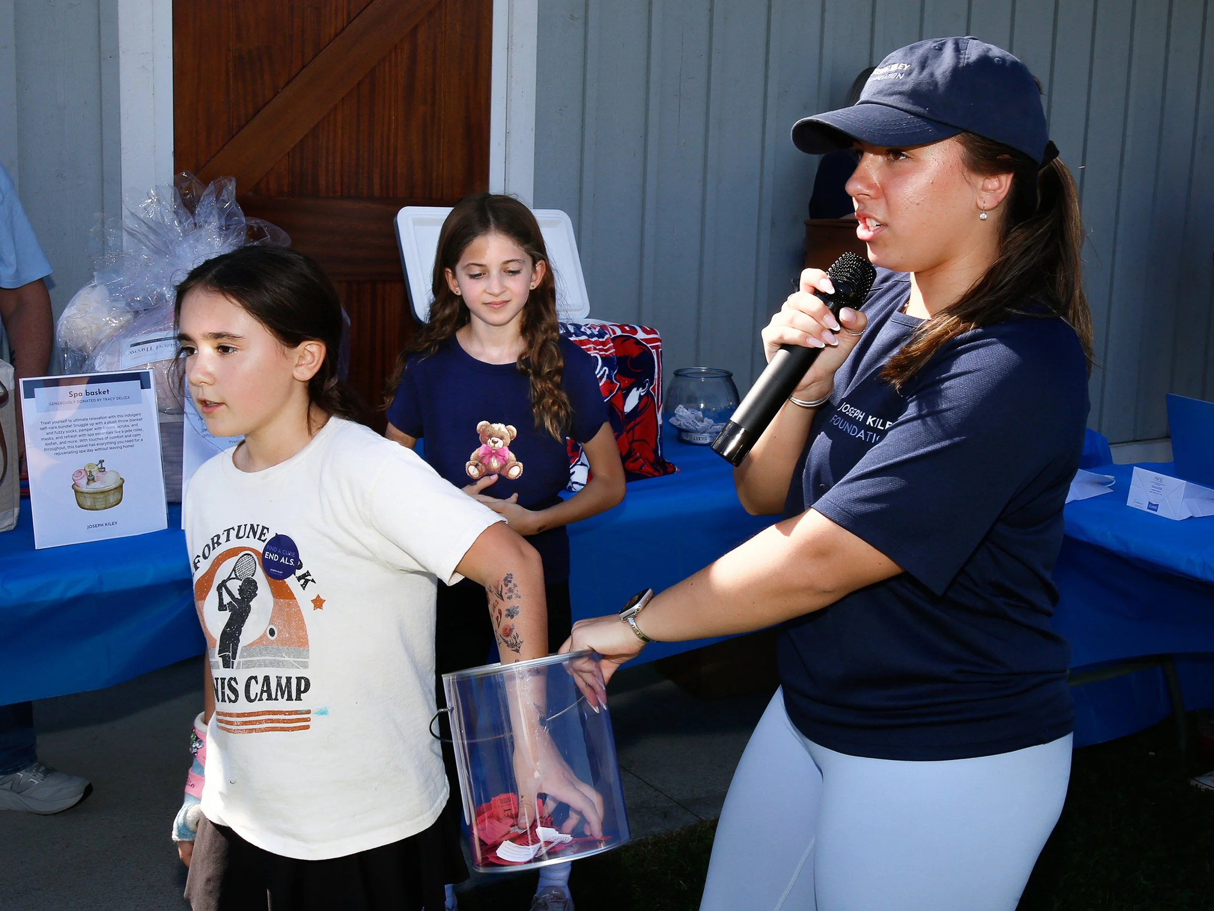 als-walk25-222.jpg