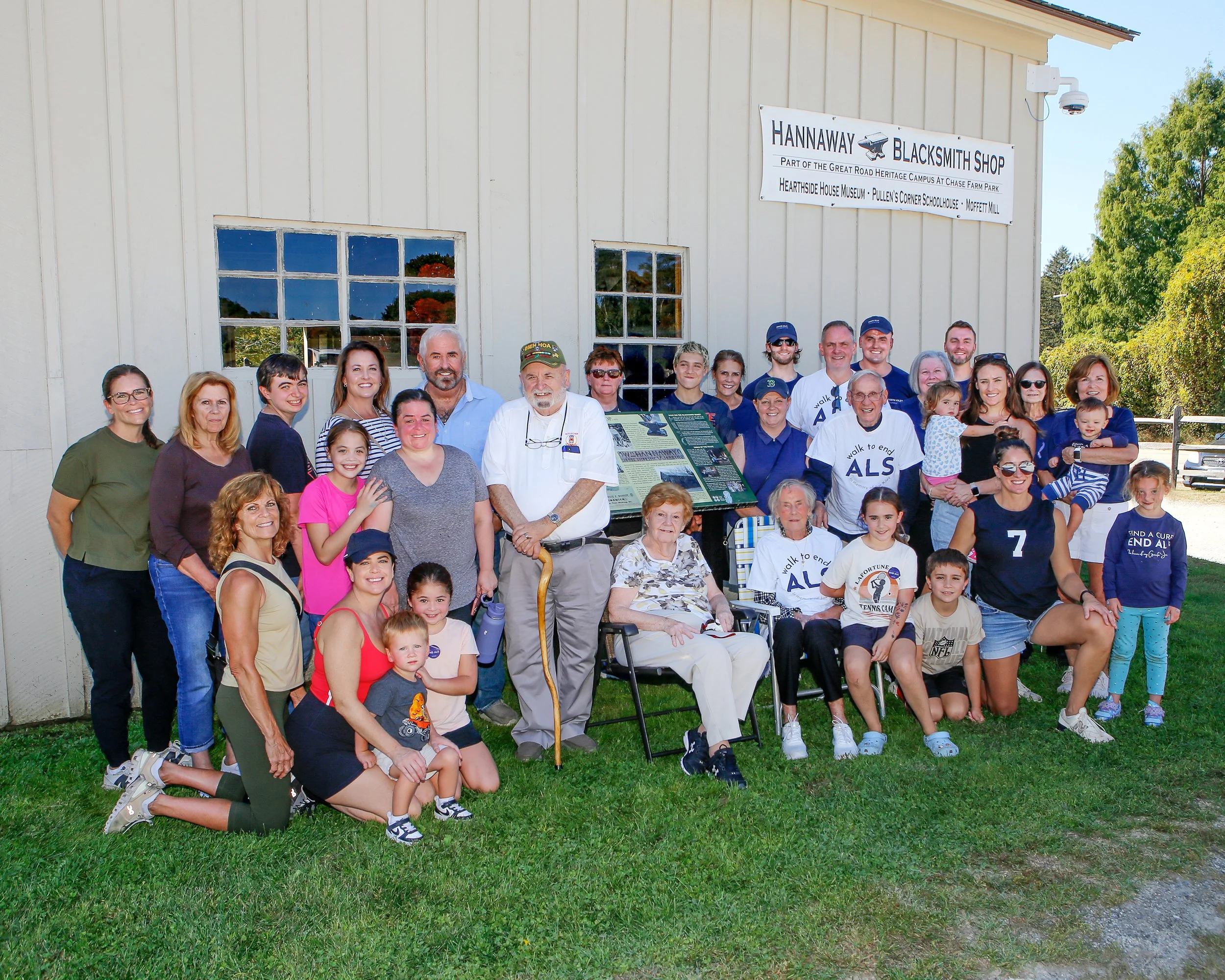 als-walk25-209c-8X10.jpg