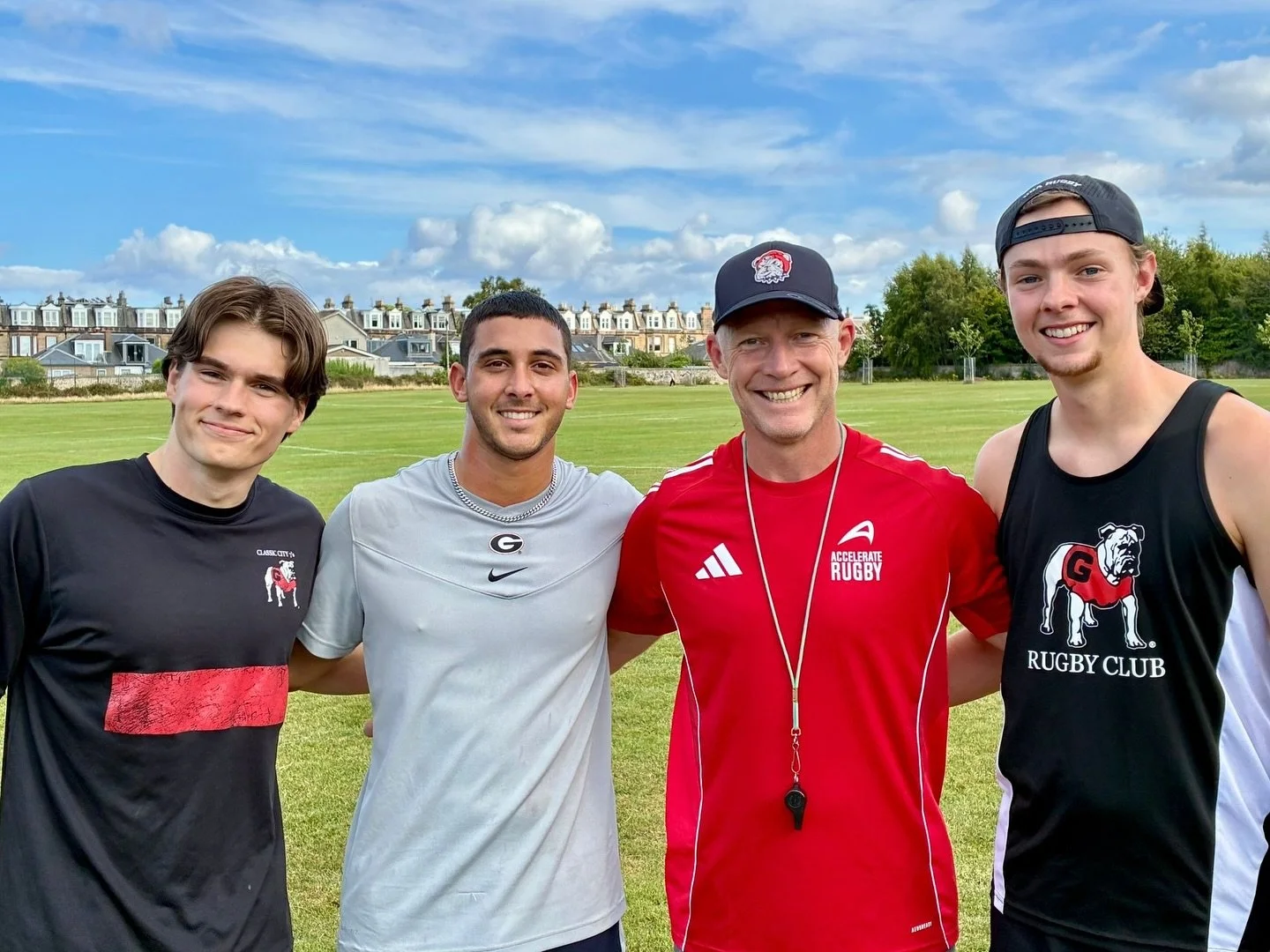 Kicking Masterclass with the University of Georgia @uga_rugby players/coaches on their CPD tour. Good luck on the incoming season! 🇺🇸