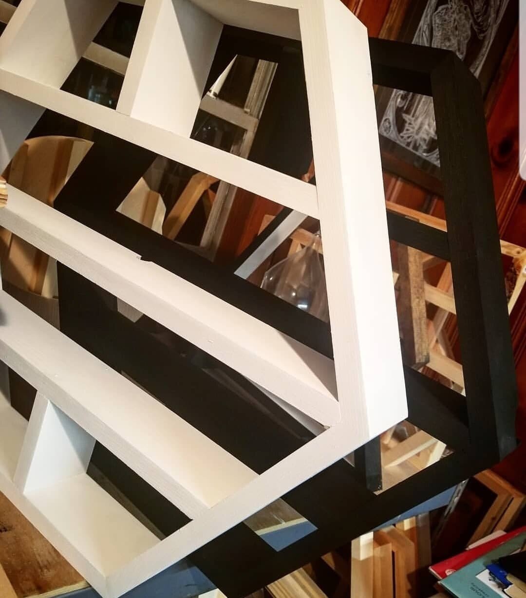https://i.etsystatic.com/7612580/r/il/9bb65e/2142963004/il_fullxfull.2142963004_lzc1.jpg