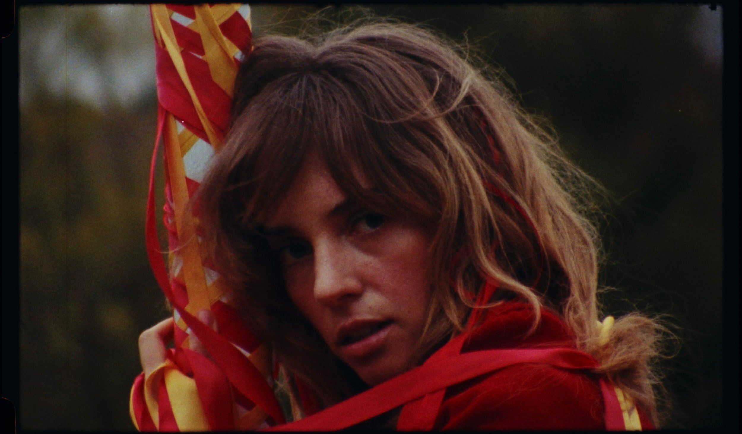 MAYA HAWKE RELEASES NEW SONG “DARK”