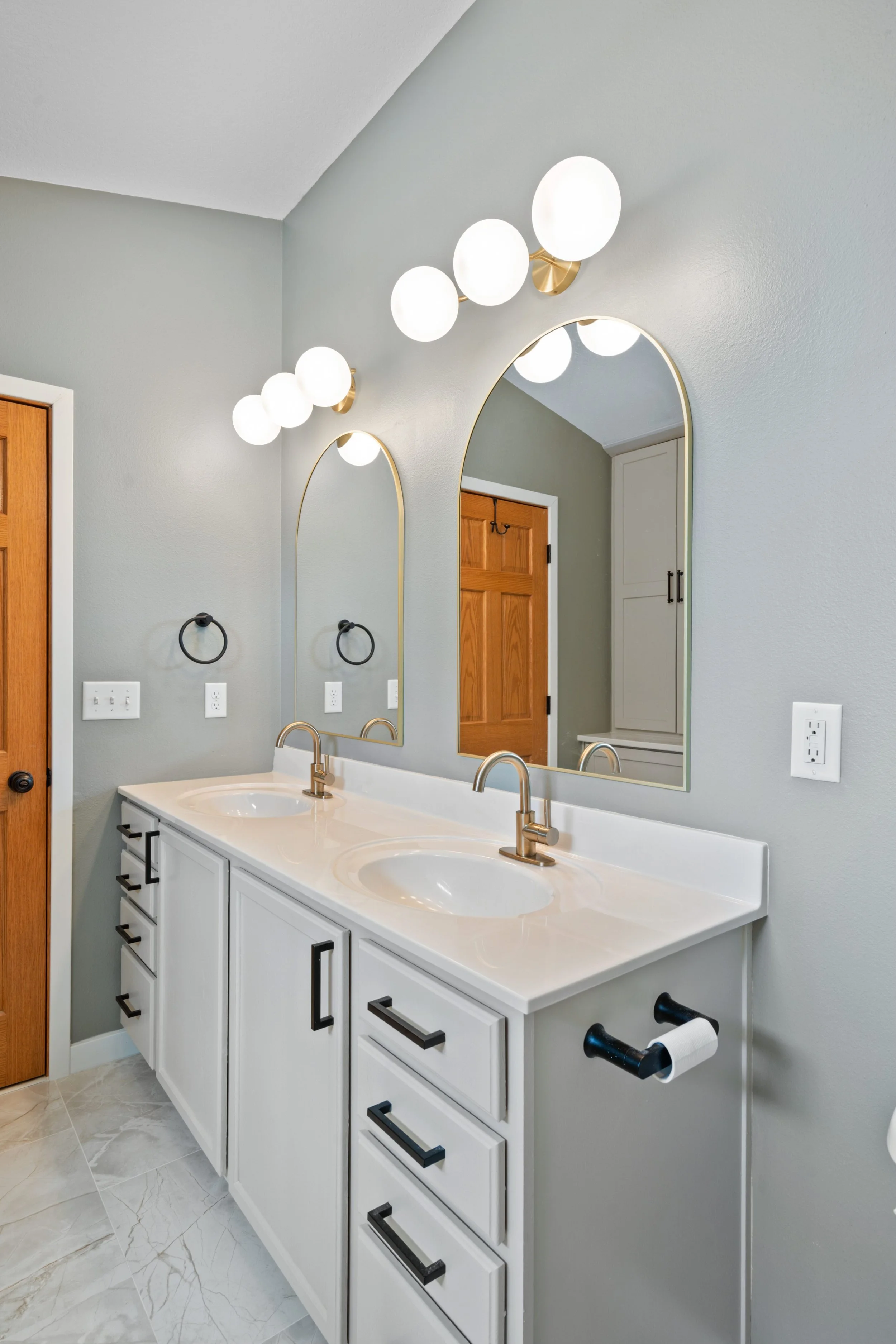 15-145_255 N Sunset Dr.jpeg