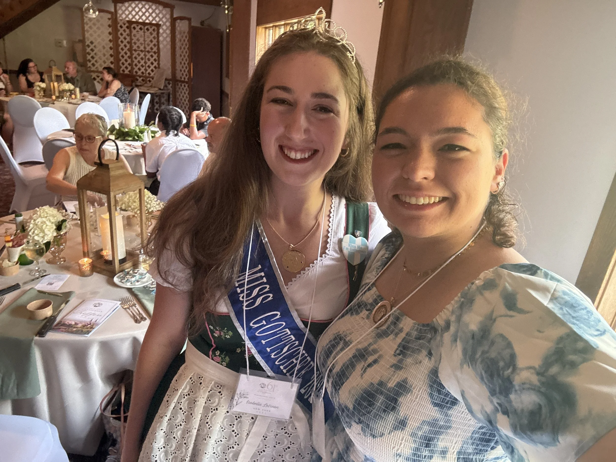 Isabella Lotrean & Gillian Guile Saturday Evening - GillainGuile.jpg