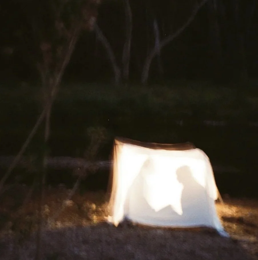Garii - Pitching Tents