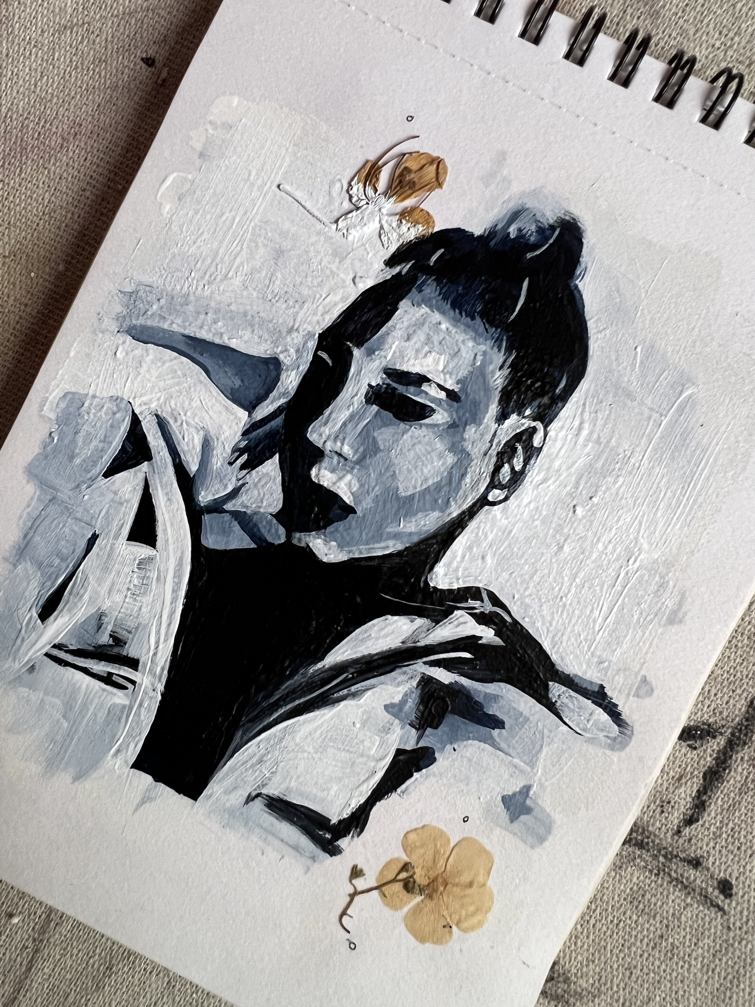 IN THOUGHT (2023) | 5x7", Acrylic & Dried Flowers on Paper