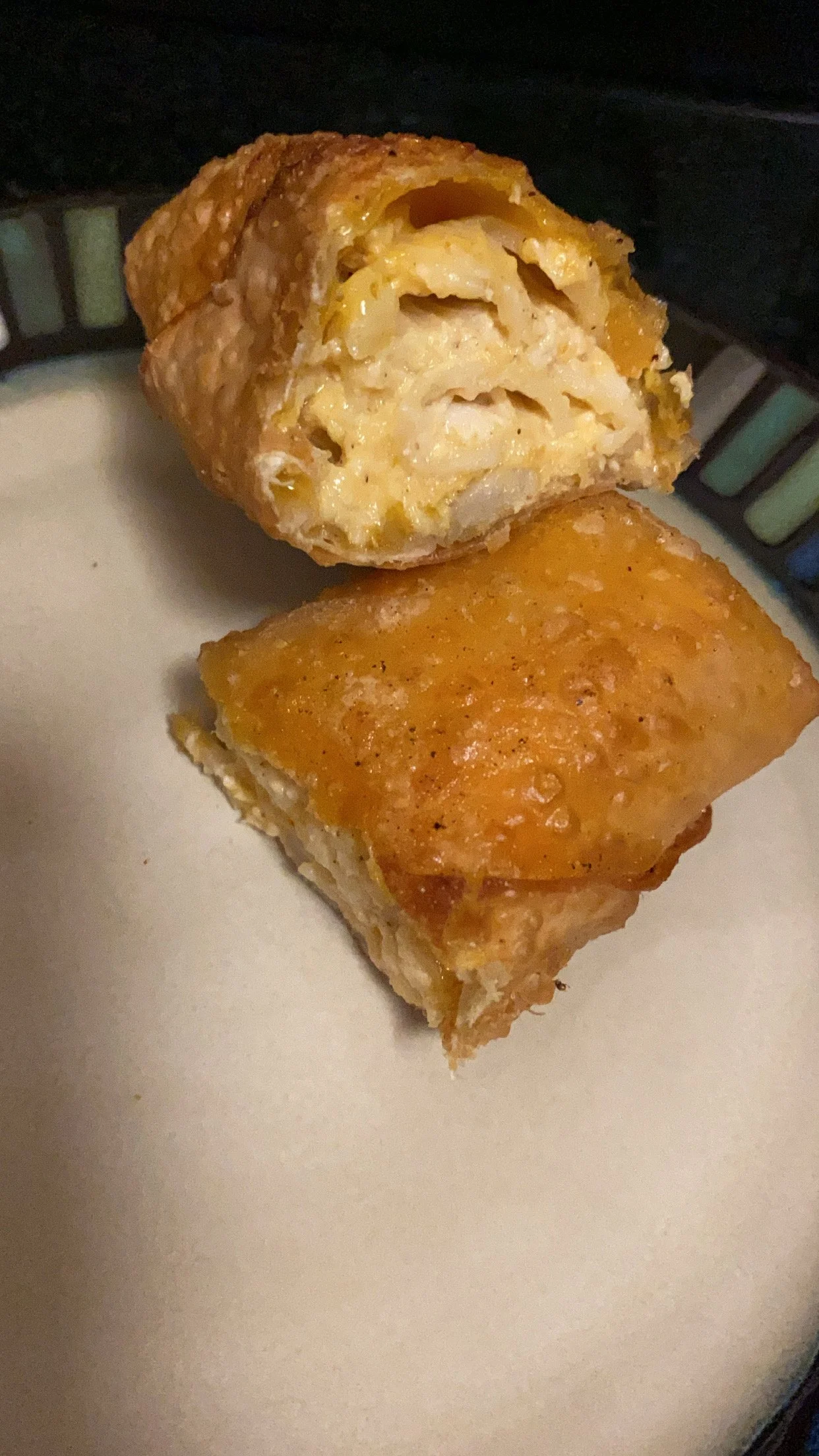 Seafood Mac n cheese eggroll