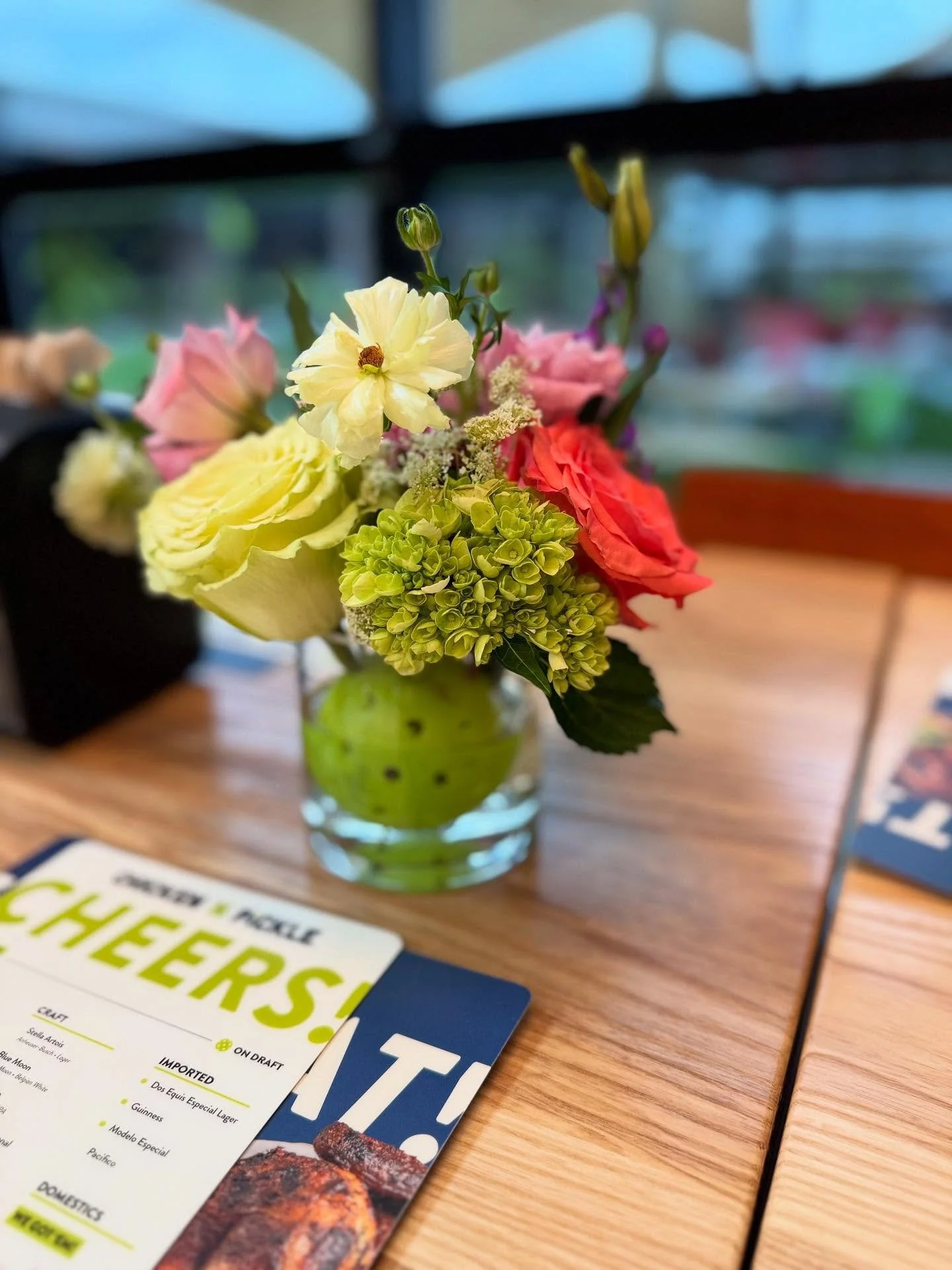 Just a little picklin&rsquo; birthday!  Pickleballs as flower frogs! Flower paddles!  We dink to that! #wedecorateyoucelebrate #sandandlavender