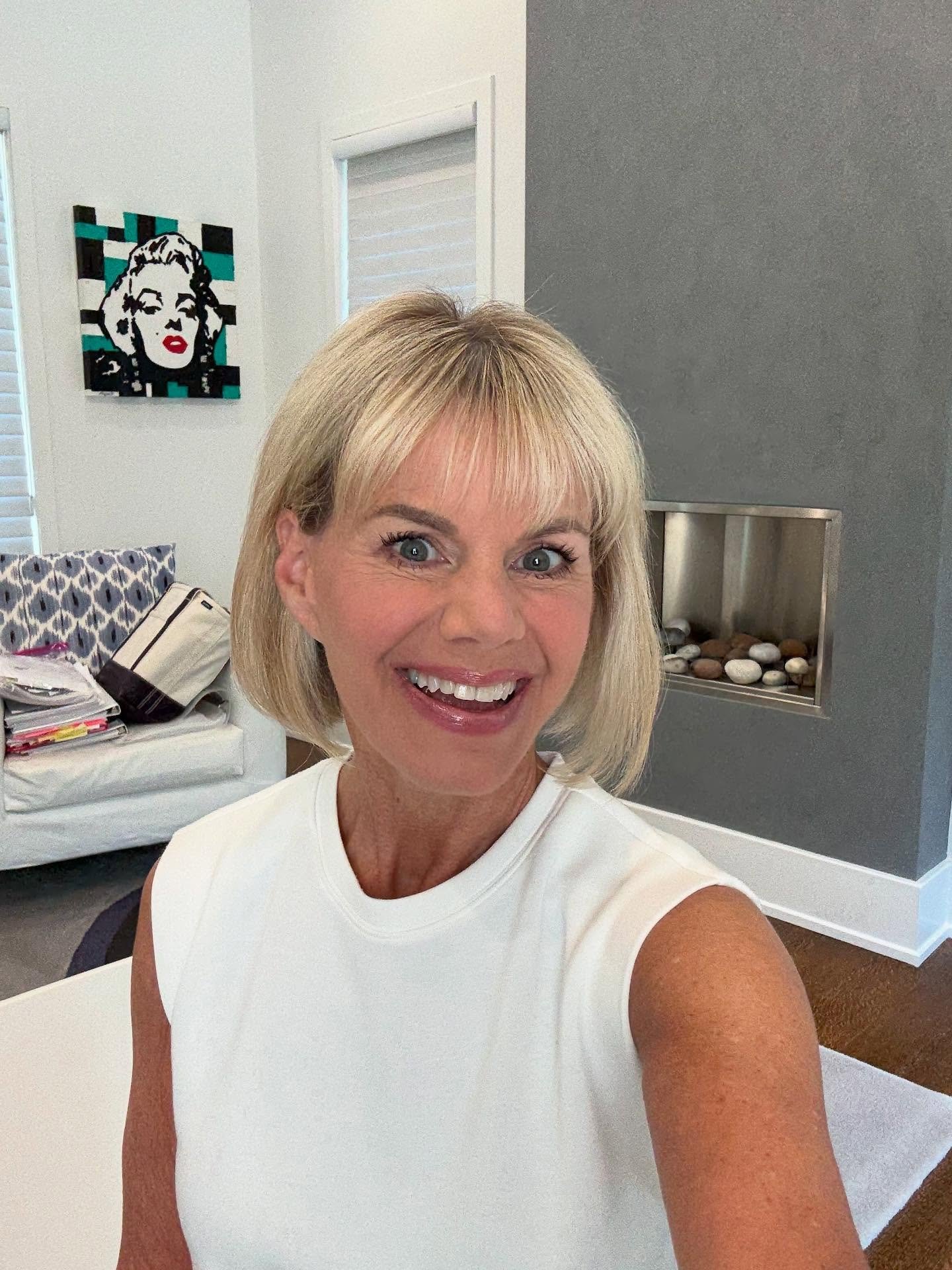 I think I&rsquo;m channeling the #marilynmonroe art in my office.