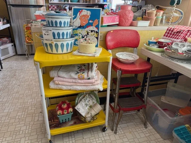 SE Portland - VINTAGE TREASURE TROVE