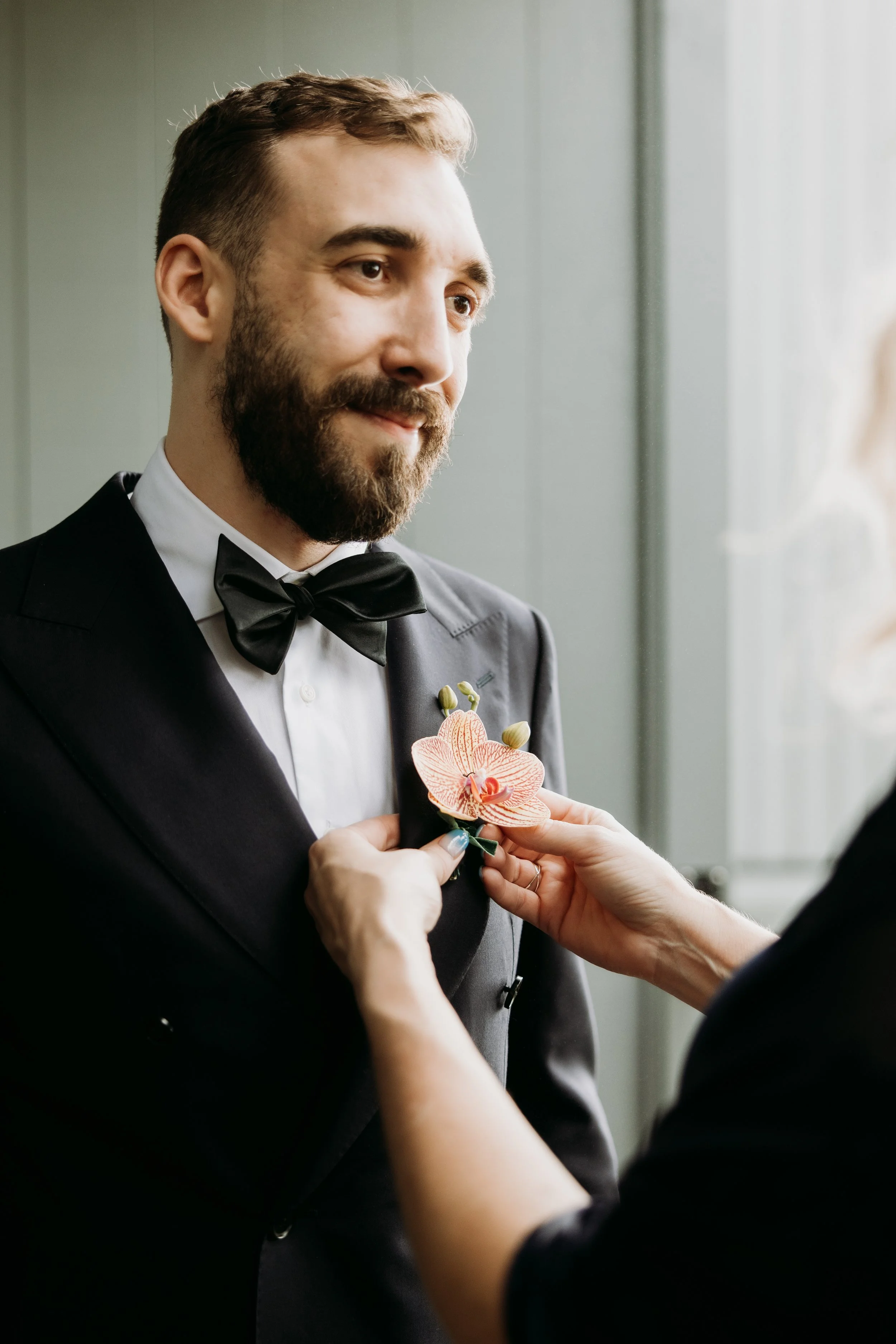 Sasha & Michael Getting Ready (6 of 47).jpg