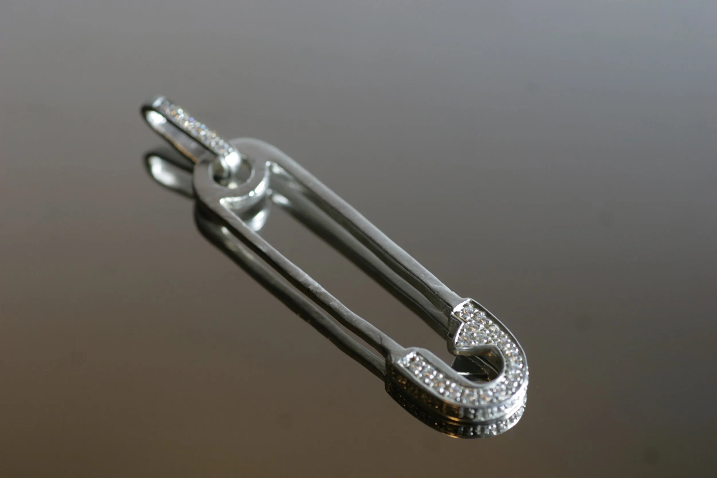 Pavé Safety Pin