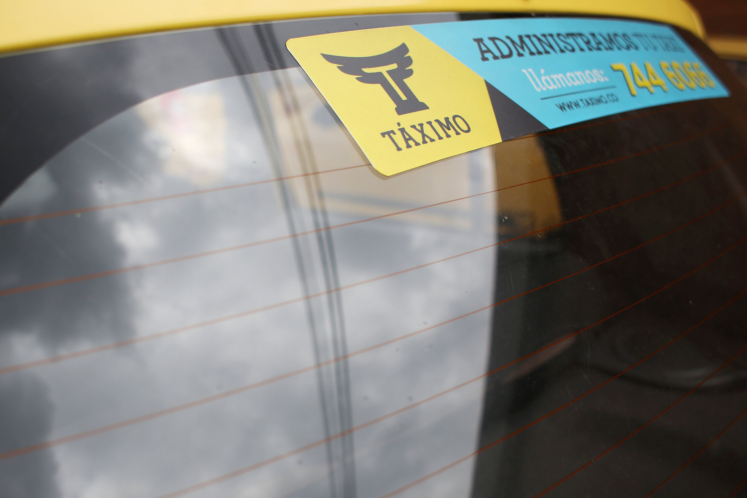 TAXIMO / Deep advisory of new taxi operations company