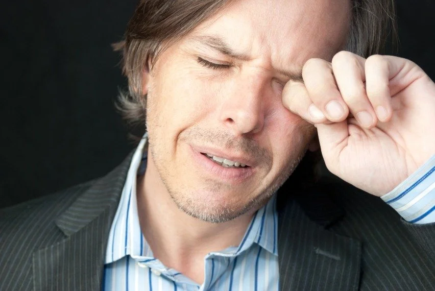 Corneal Abrasion Guide by Dr Cheryl Lee – Causes, Symptoms &amp; Prevention