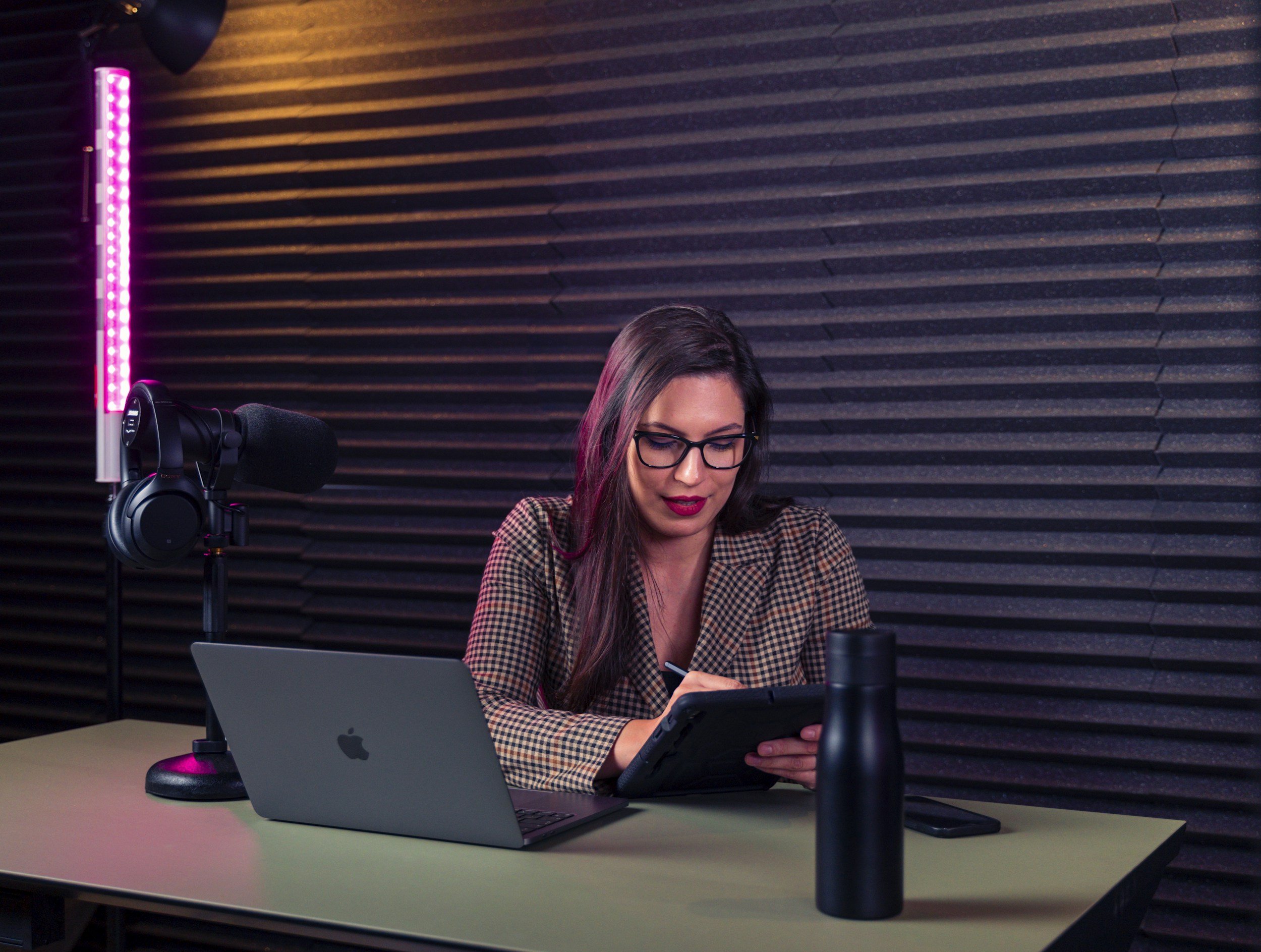 woman on laptop