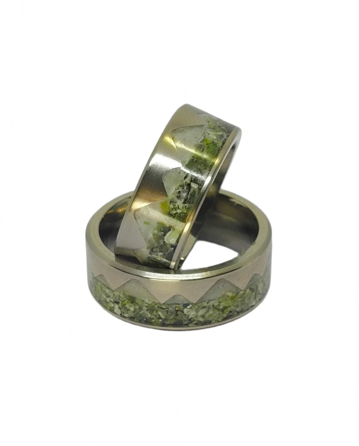 Greenstone Mountains white Bg.jpg