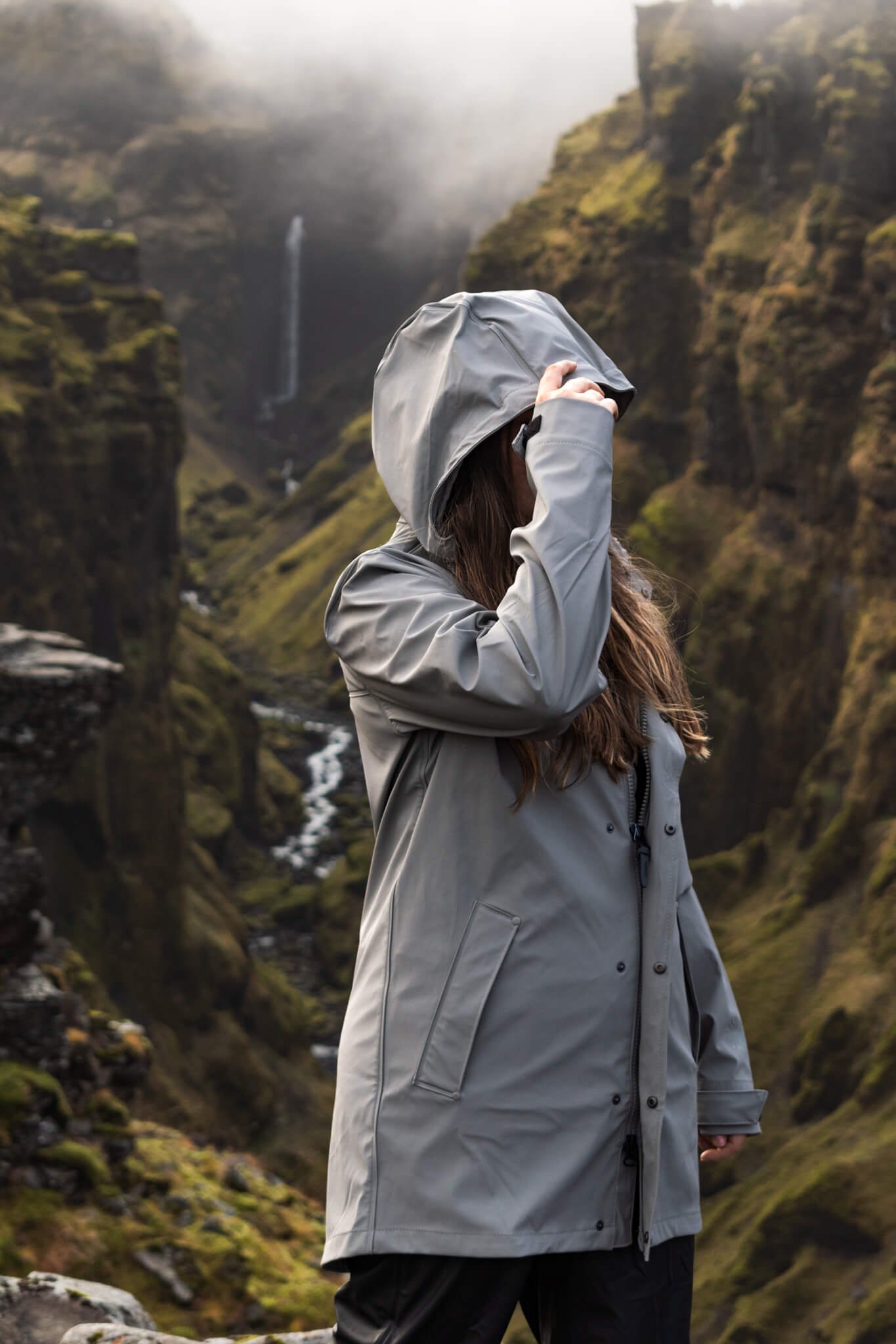 dögg-womens-classic-raincoat-WEB-3.jpg