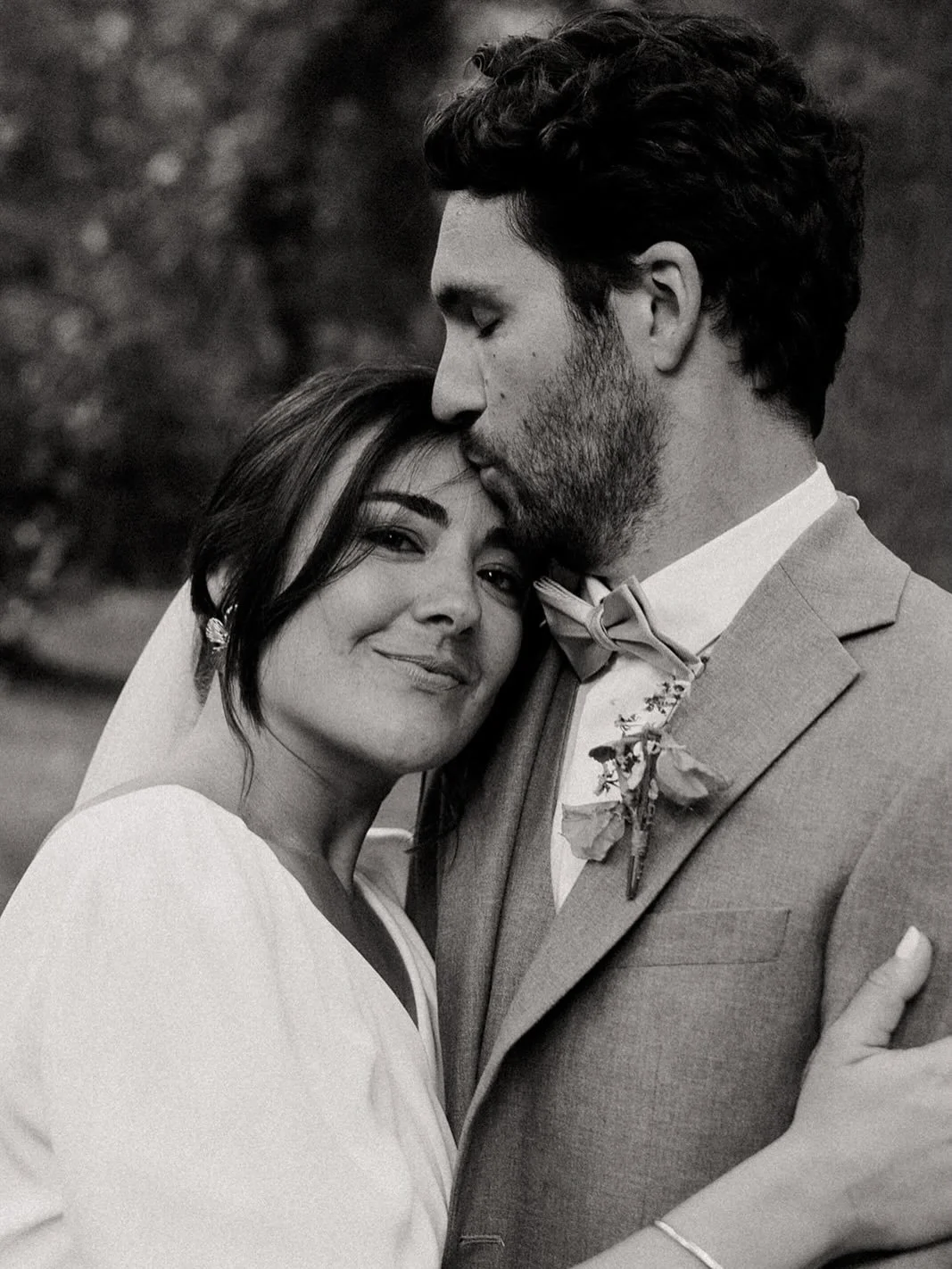 Mariage de Claire &amp; Alexandre au Pays-Basque ✨ 

Wedding planner @beyondthepines_weddings 
Wedding assistant @levidence.evenement 
Photographe @thomas.dalfarra 
Vid&eacute;astes @stopejectfilms @cali.capture 
Lieu de r&eacute;ception @domainedela