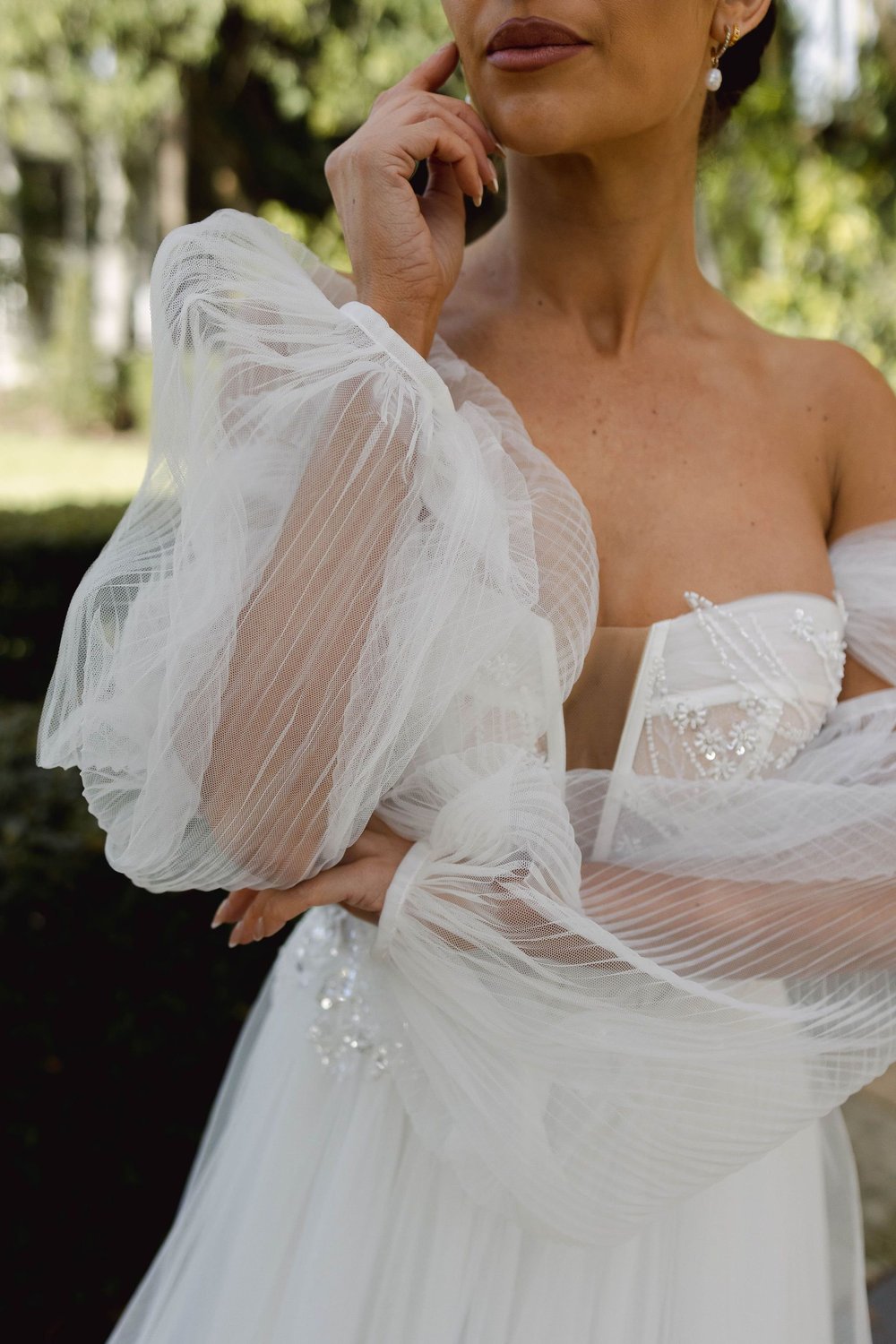 WA22859 — White April