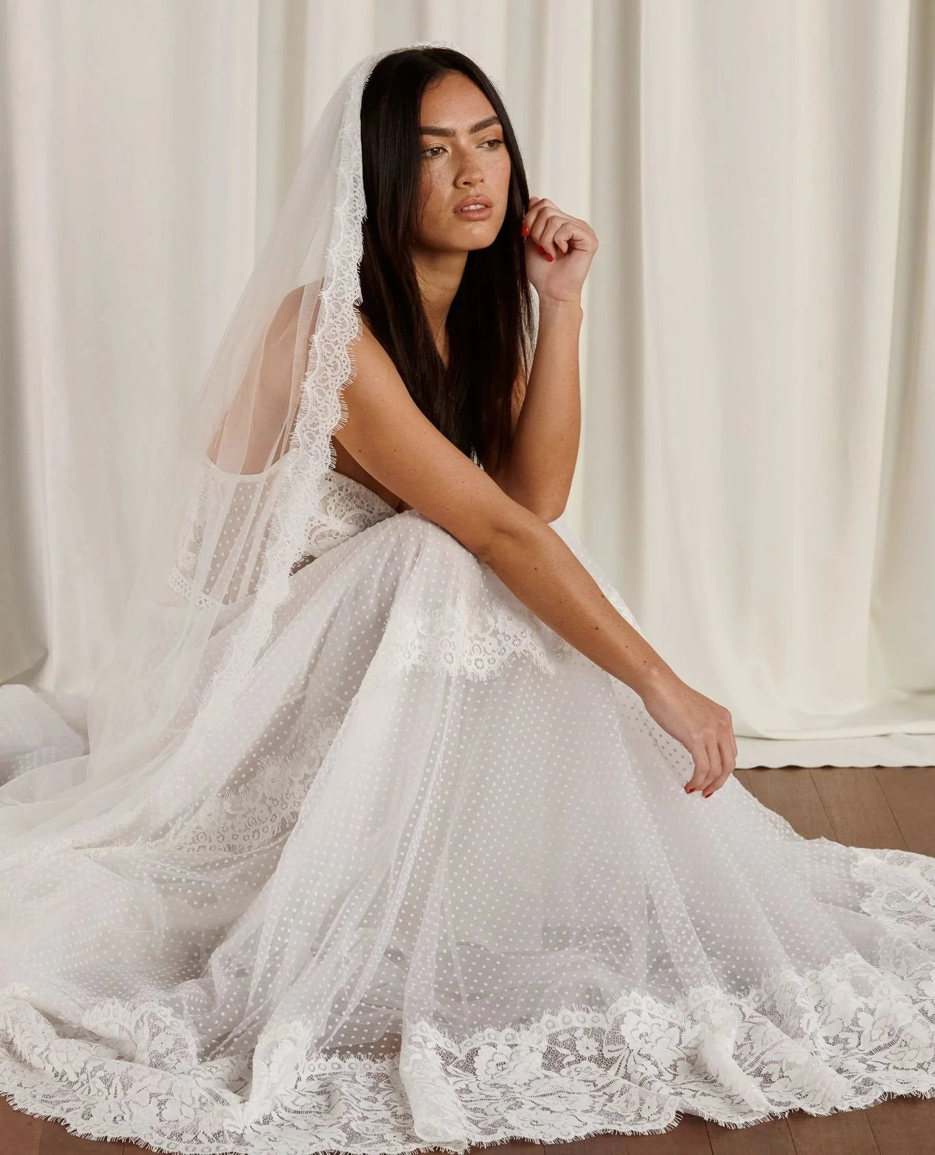 The vintage spotted lace of your dreams. 🤍
Our WA22920 gown from our Ophelia collection.