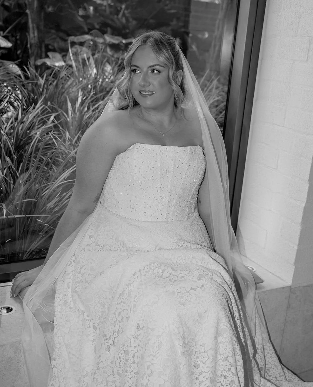 &quot;Advice to future brides, don&rsquo;t sweat it over the small details (if they&rsquo;re not too important to you!) I promise you on the day you won&rsquo;t even care if they were there.&quot;⁠
⁠
Gorgeous WA bride Natalie in her custom WA23092 go