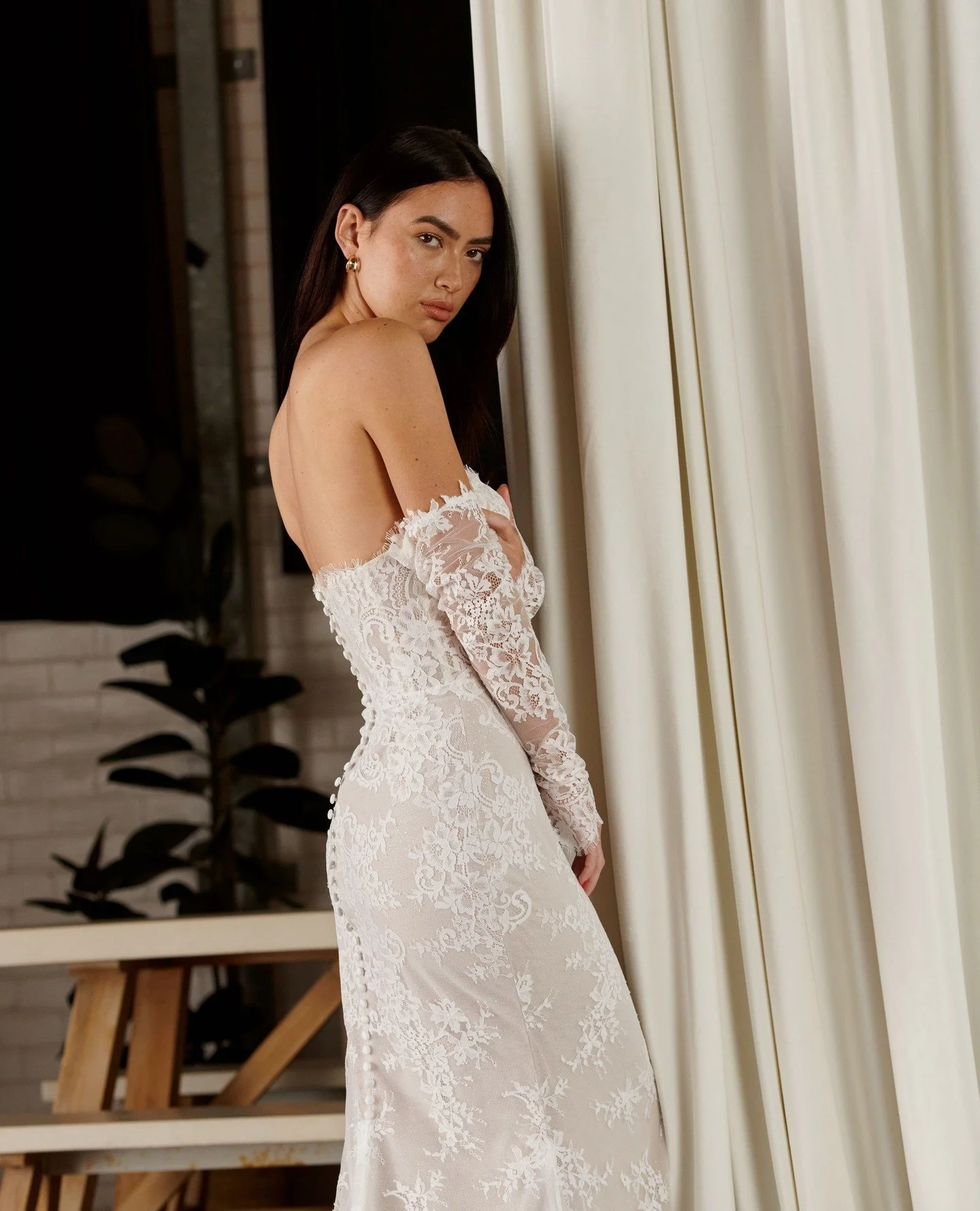 Your sign to go for the lace dress. 🤍⁠
⁠
WA23112, from our Ophelia collection.