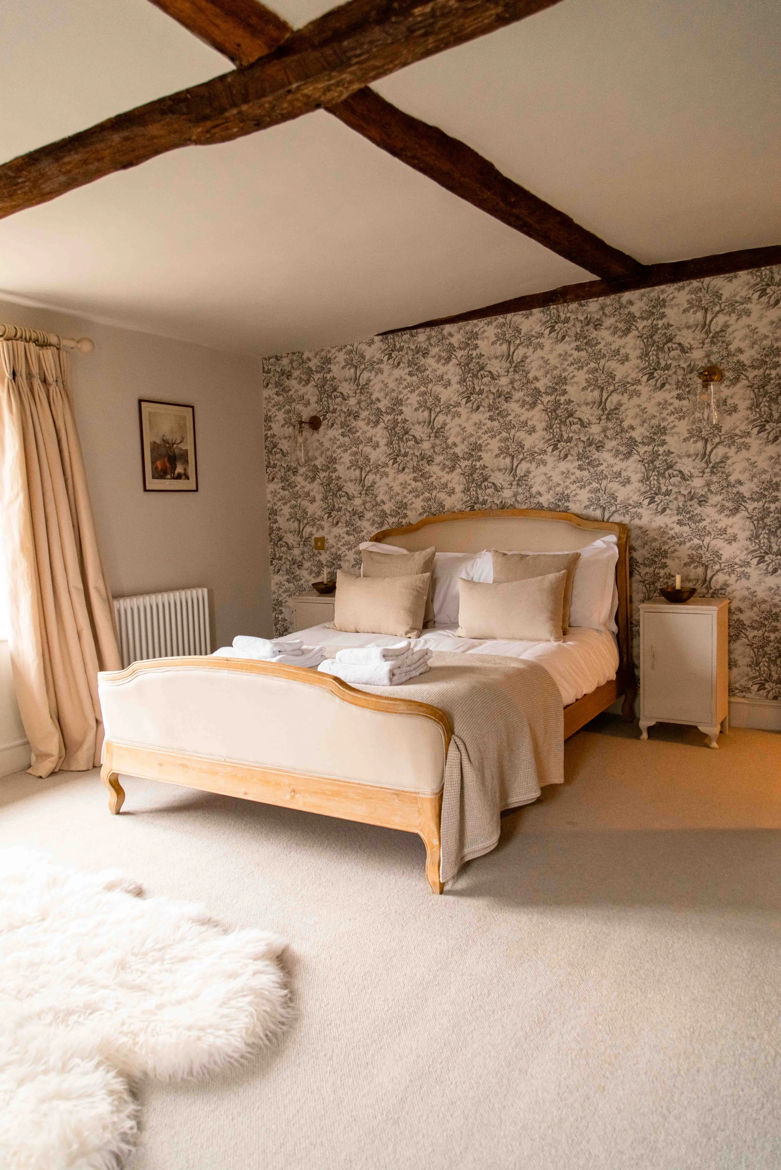 Farmhouse-master-suite