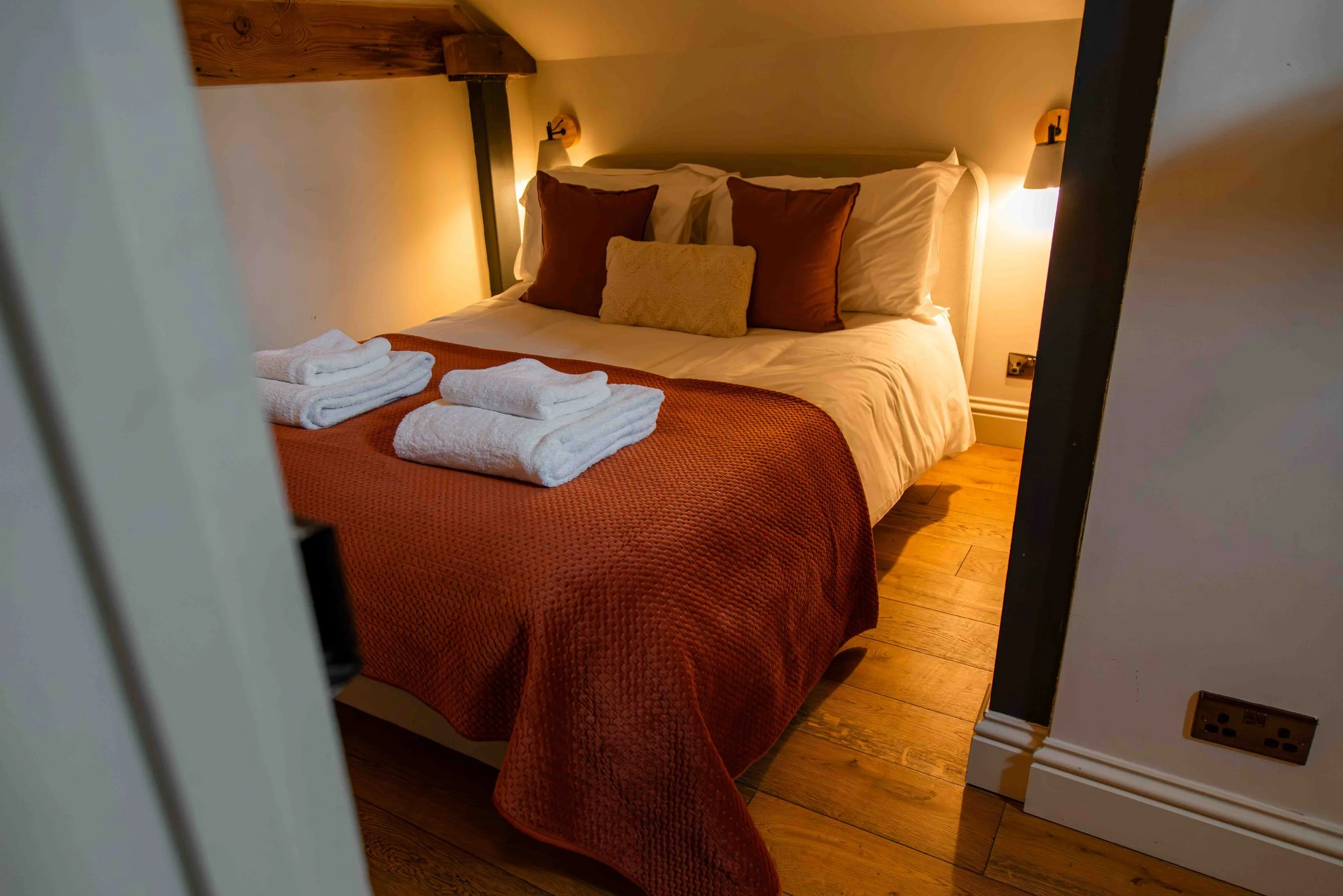 Barn-house-double-bedroom