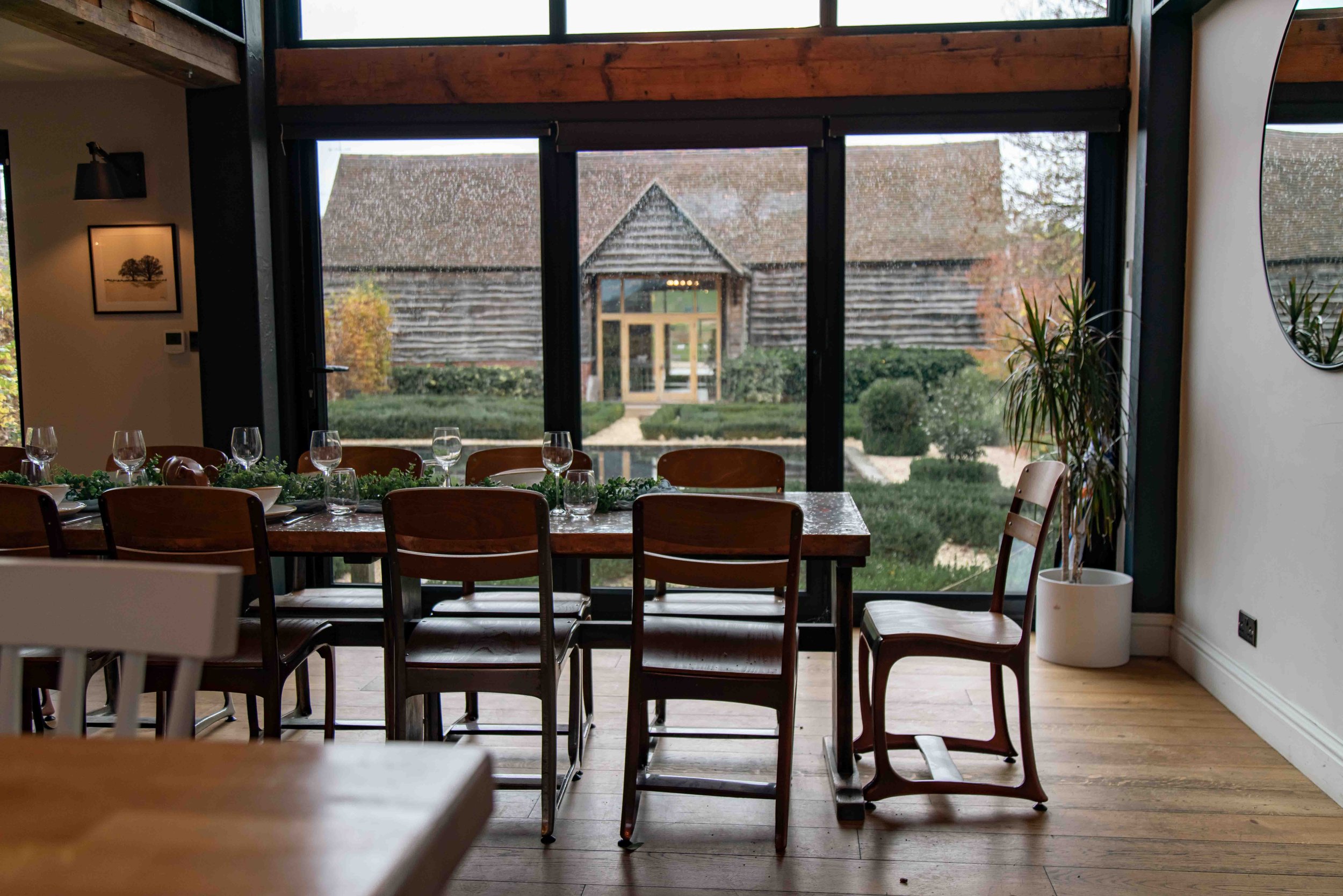 Barn-house-dining-area