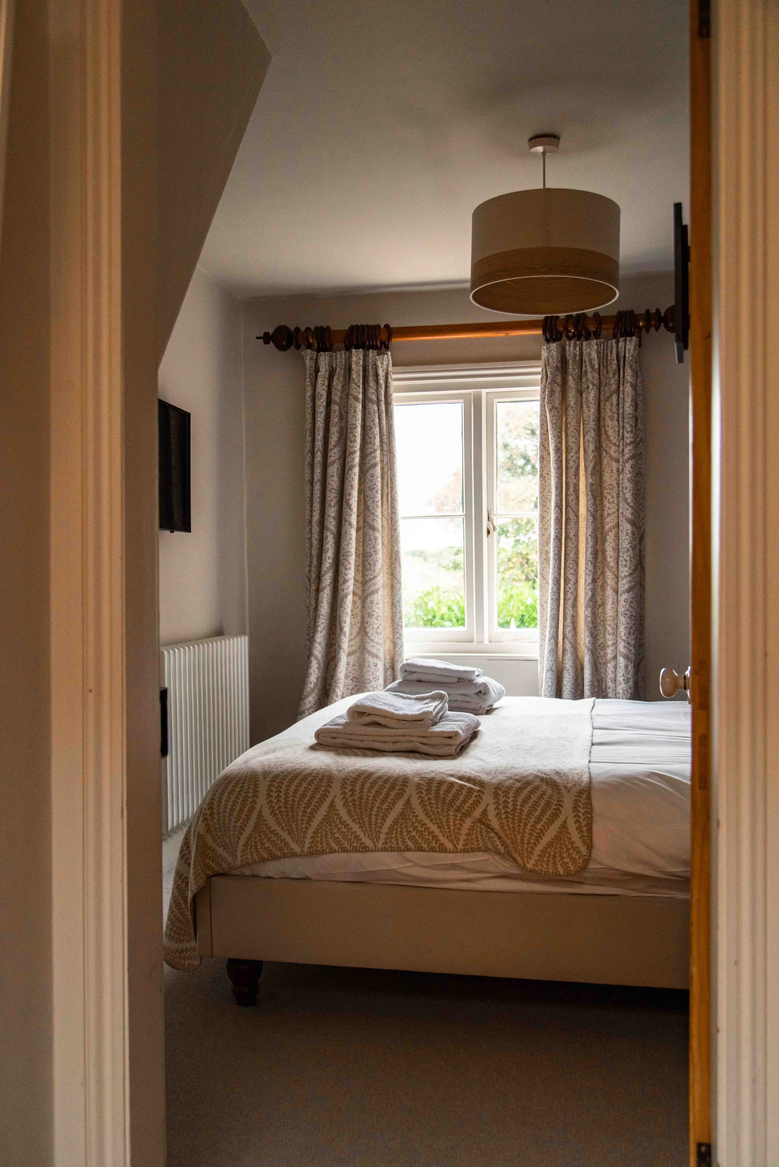 Farmhouse-double-bedroom