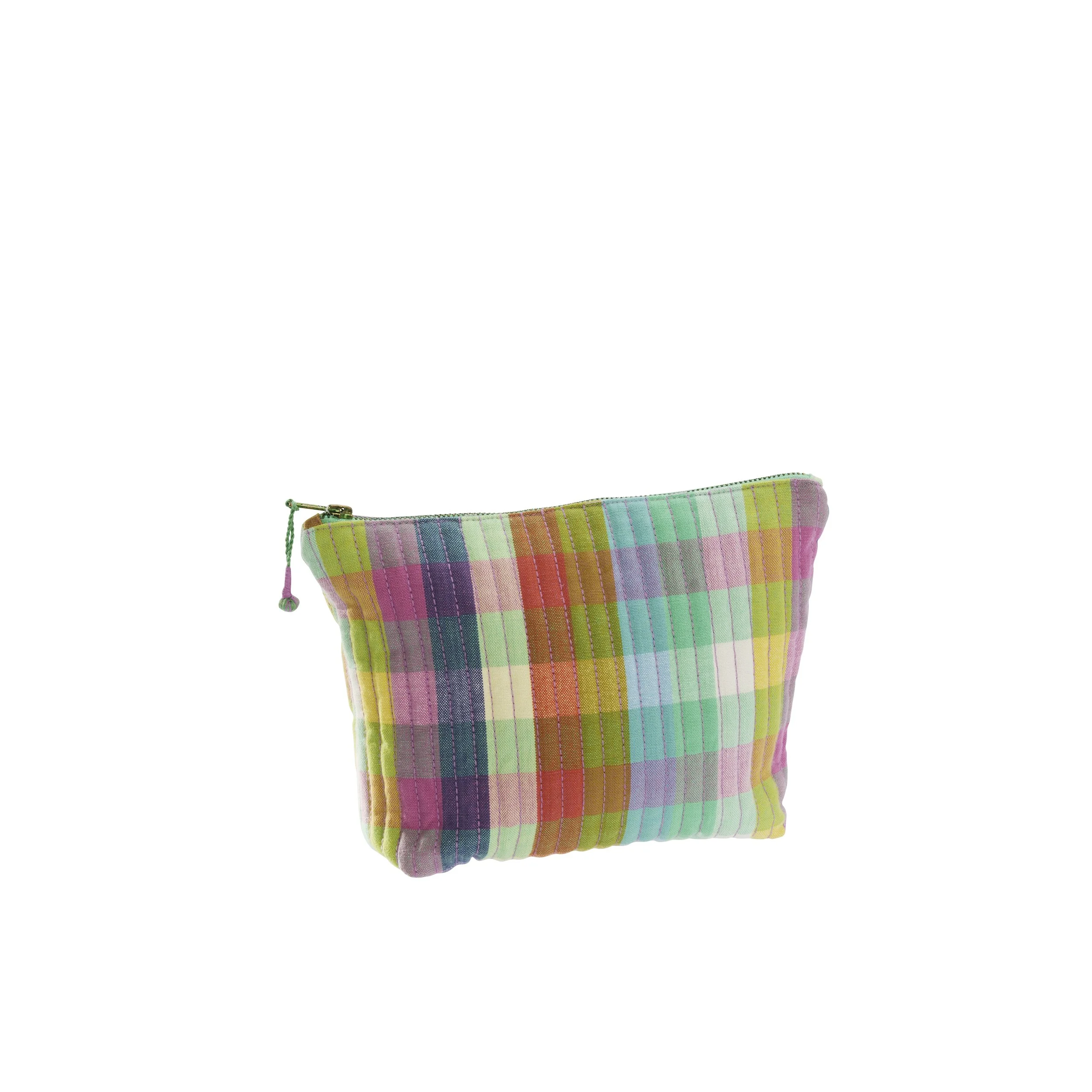 Quilted cotton washbag 3.jpg