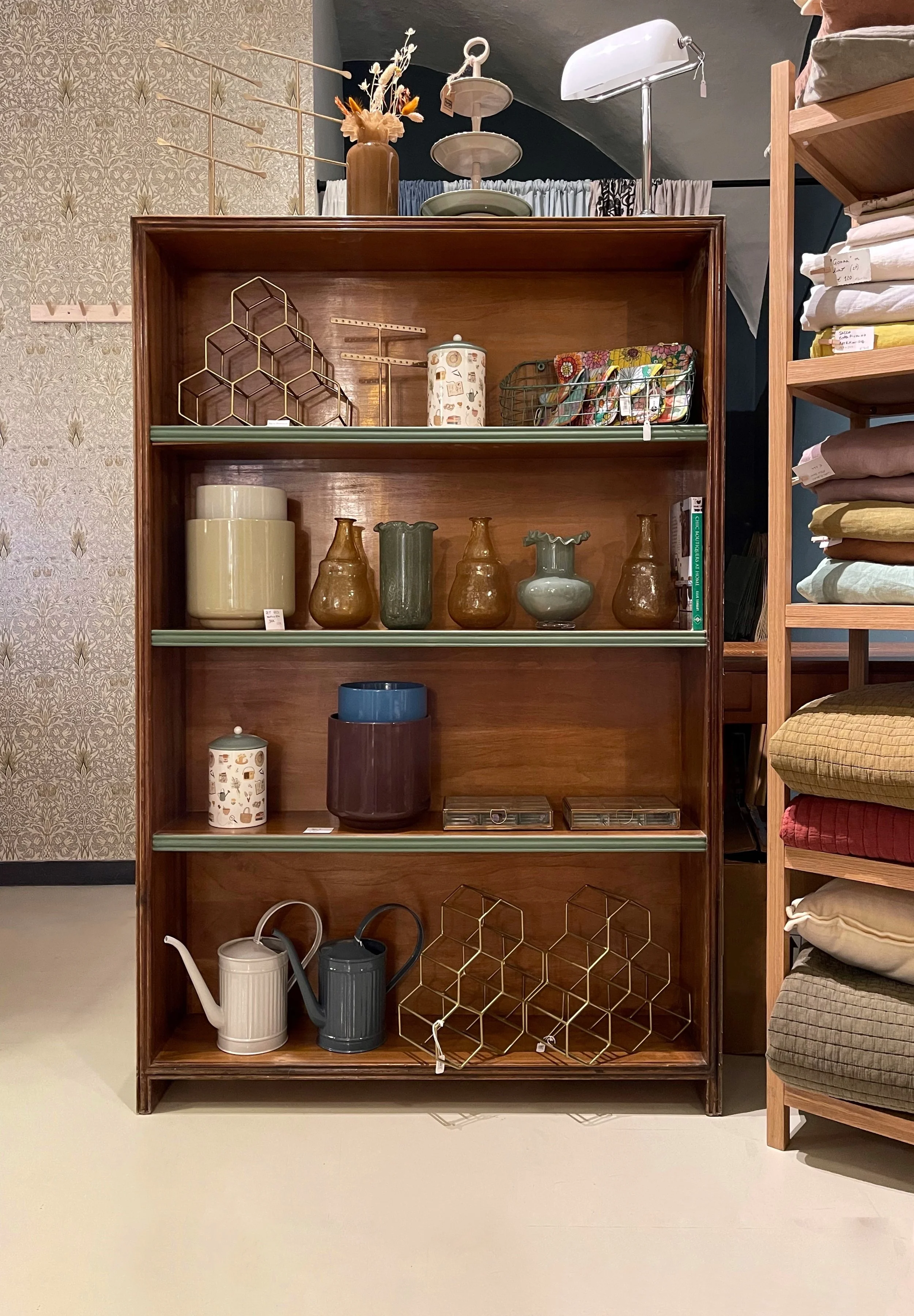 libreria vintage 1.jpg