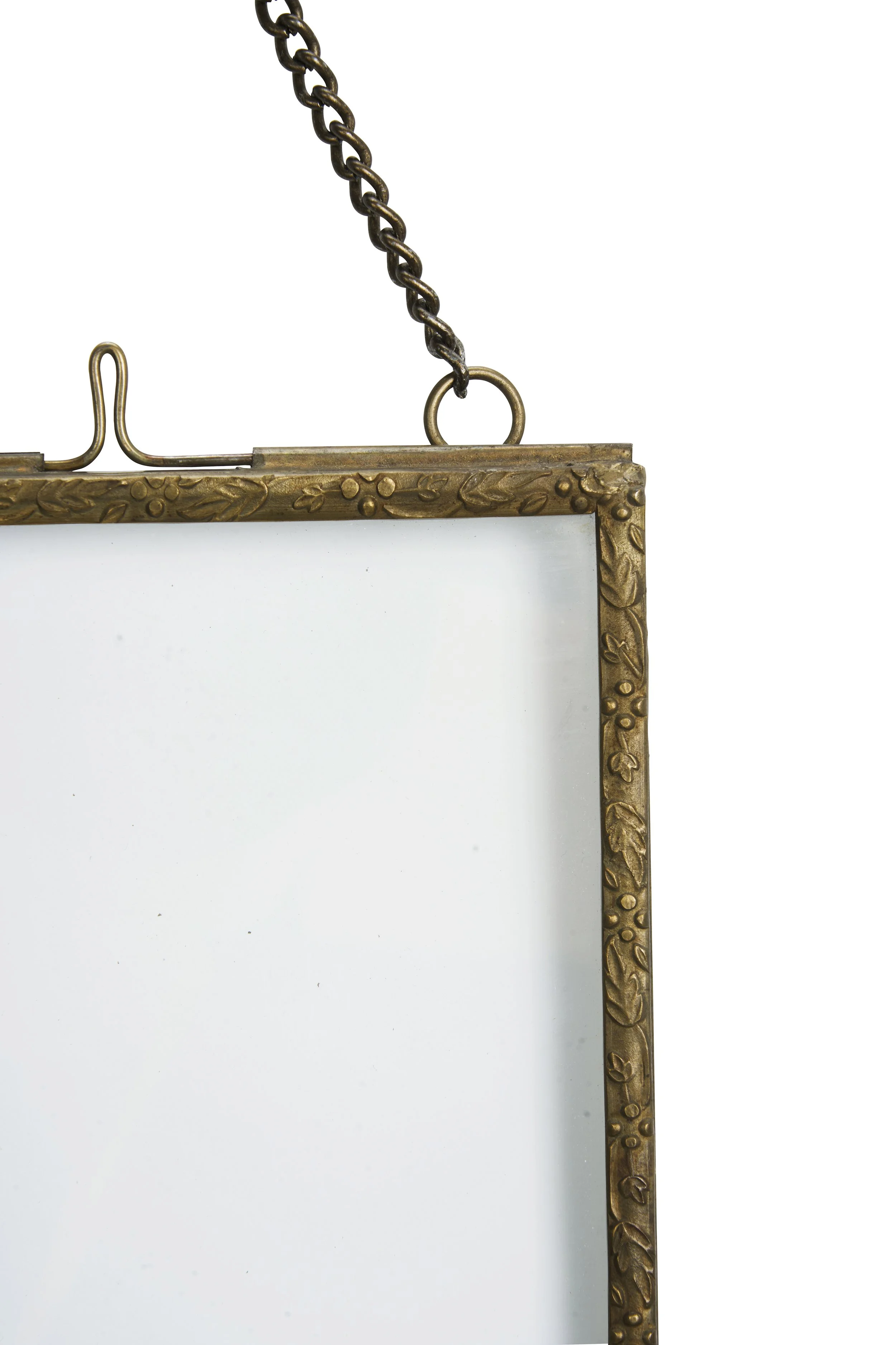 Hanging photo frame B2.jpg