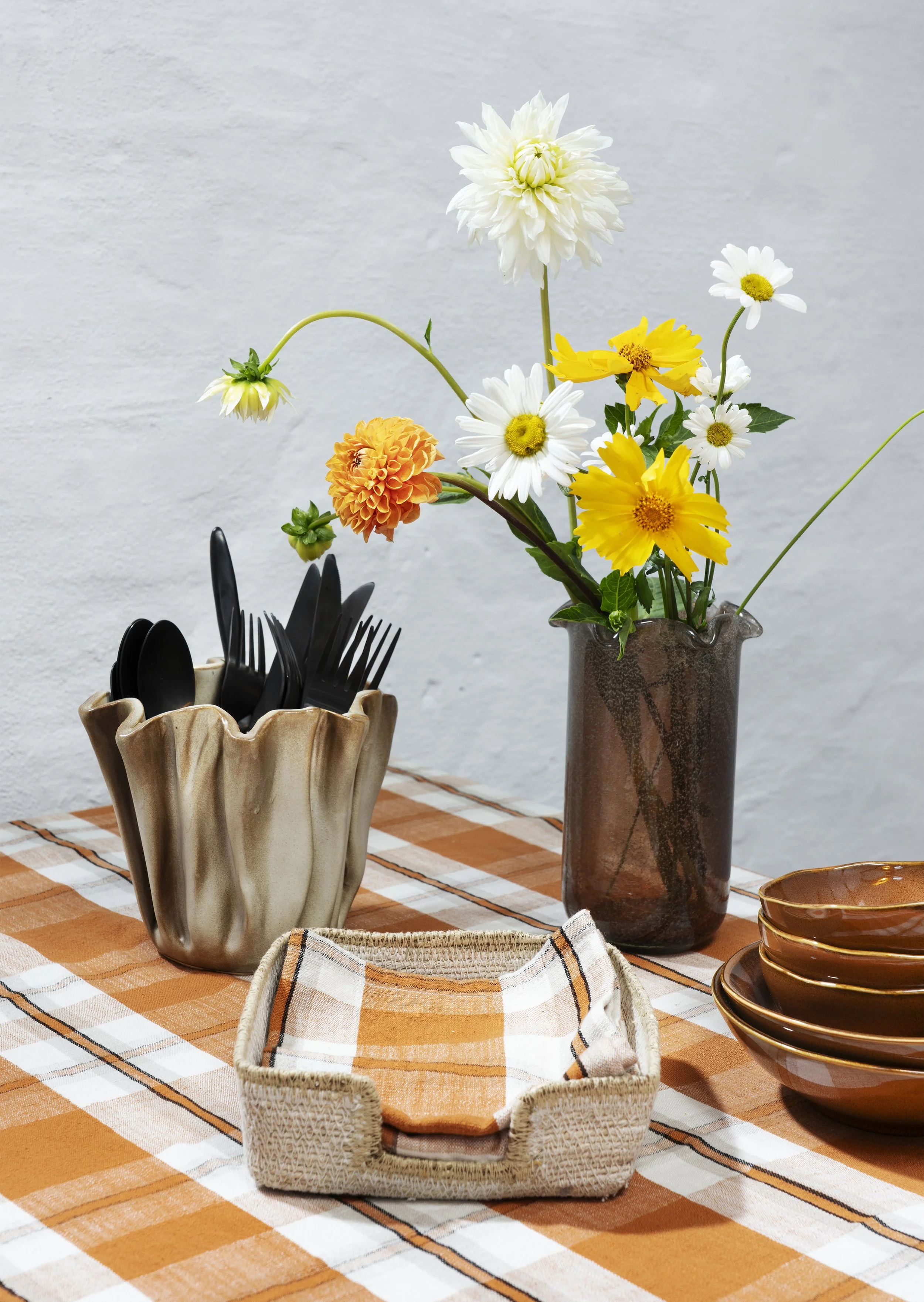 Checked cotton tablecloth 4.jpg