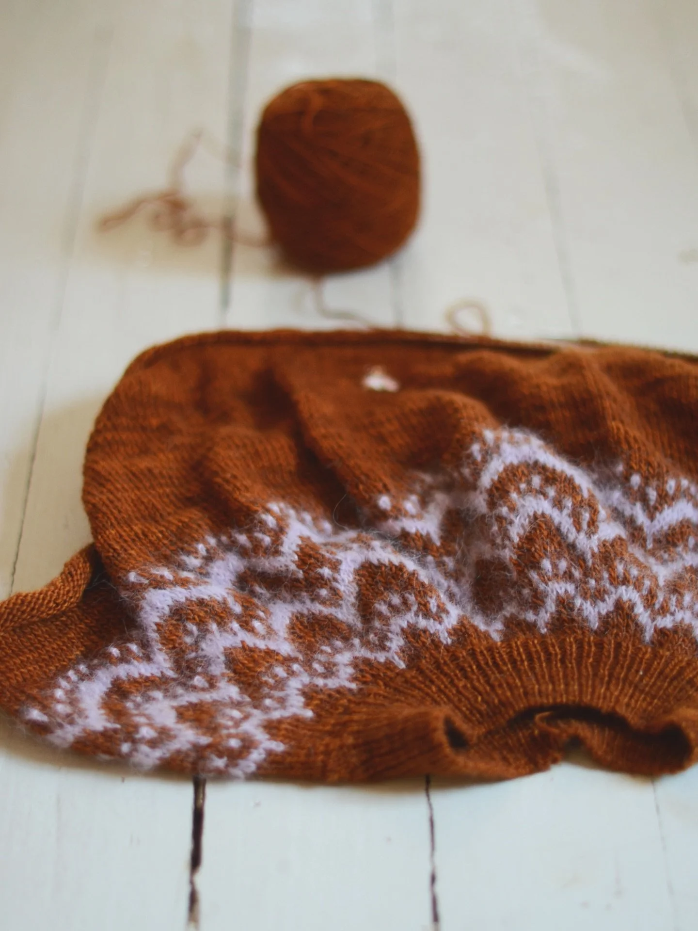 Coming tomorrow ✨

Gingerbread Sweater will be released tomorrow, Saturday December 20th! If you are looking for that lovely holiday project, this just might be it! 

Fingering weight yarn paired with a little fluff for the colourwork and an easy cir