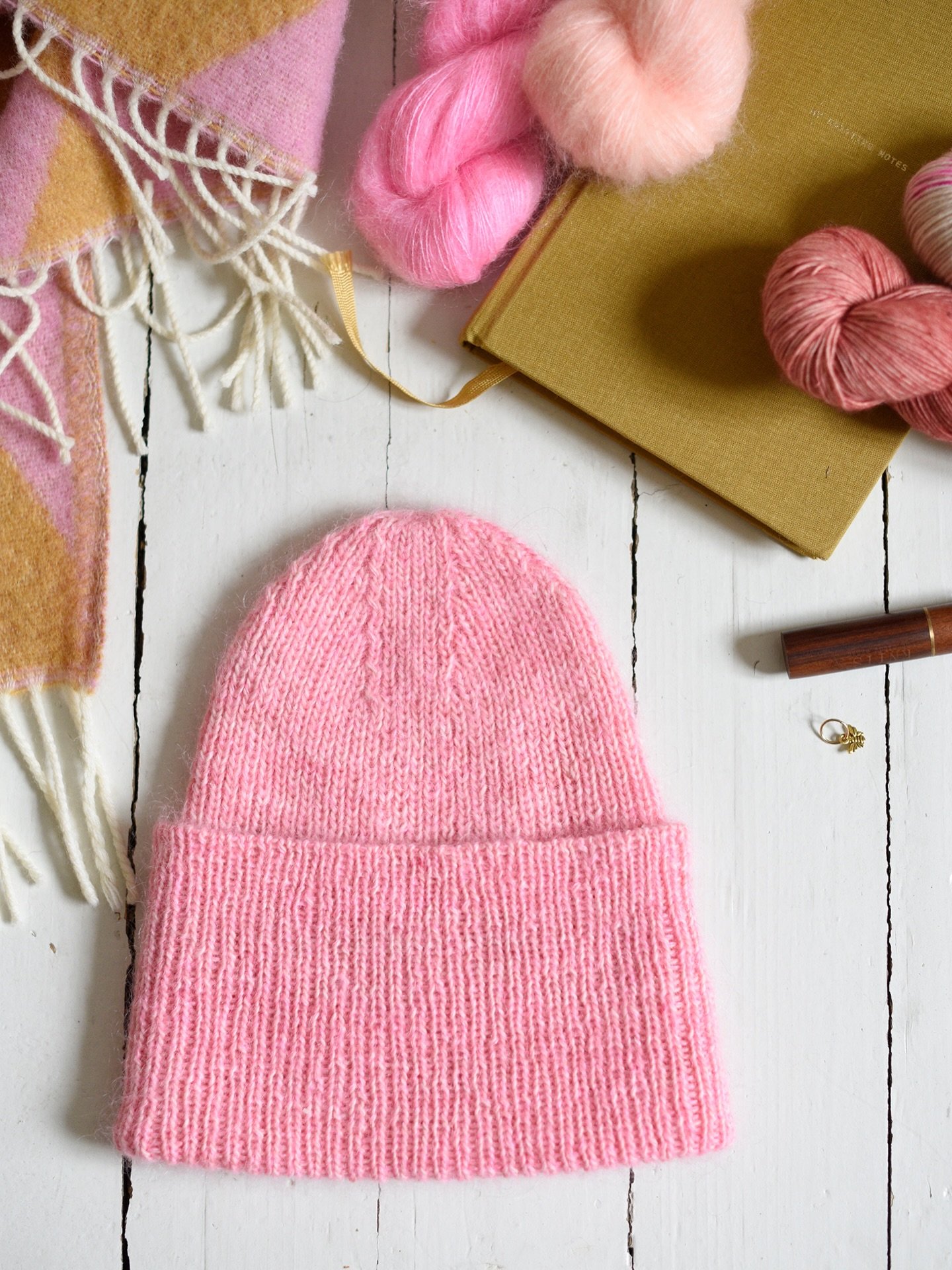 One more day to enjoy the discount on Nuppu Beanie ✨

Head over to my website or Ravelry store and use code NUPPU20 for a 20% off! Links in bio!

Happy Monday, happy new week 💖

#nuppubeanie #veerav&auml;lim&auml;ki #rainknitweardesigns #knitknitkni