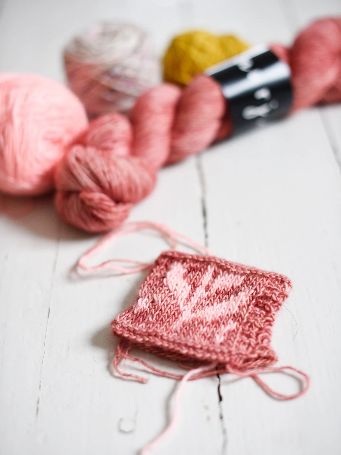 Allikko Vest in the making 🤍

Remember that I picked up my violin at the end of last year? It&rsquo;s been so much fun to get back to old hobbies 🩷

And things are getting even more fun! Our folk band, Allikko, has been practicing and we&rsquo;ve e