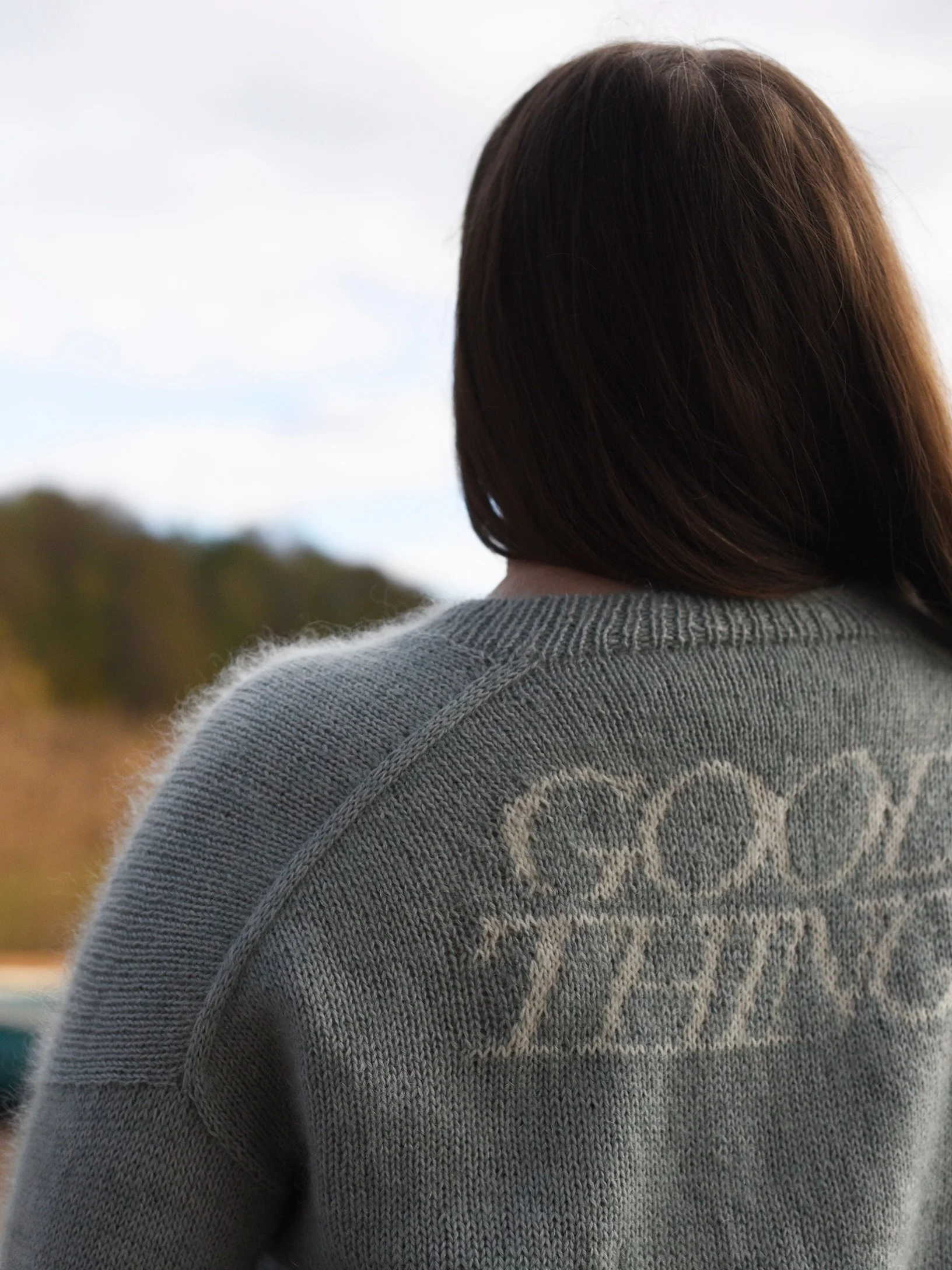 ✨ Good things are on the way ✨

Started my week with taking pictures of all the newly finished projects, and some photos just for the fun of it.

Though taking photos of yourself by yourself is never easy. Let alone the editing stage, where I keep qu