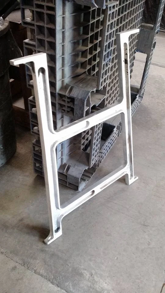 Green sand cast aluminum table base