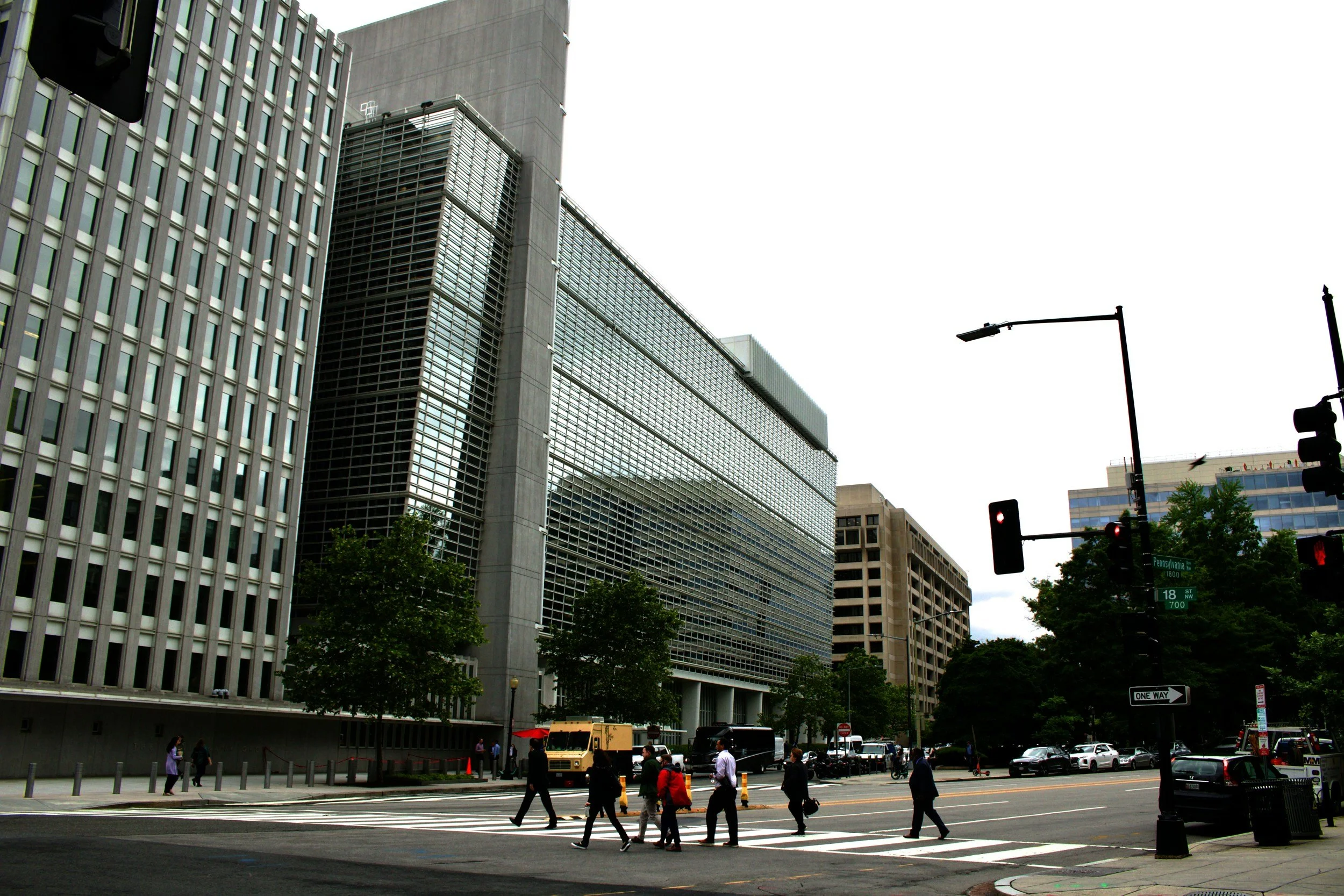 What do falling interest rates mean for your portfolio?